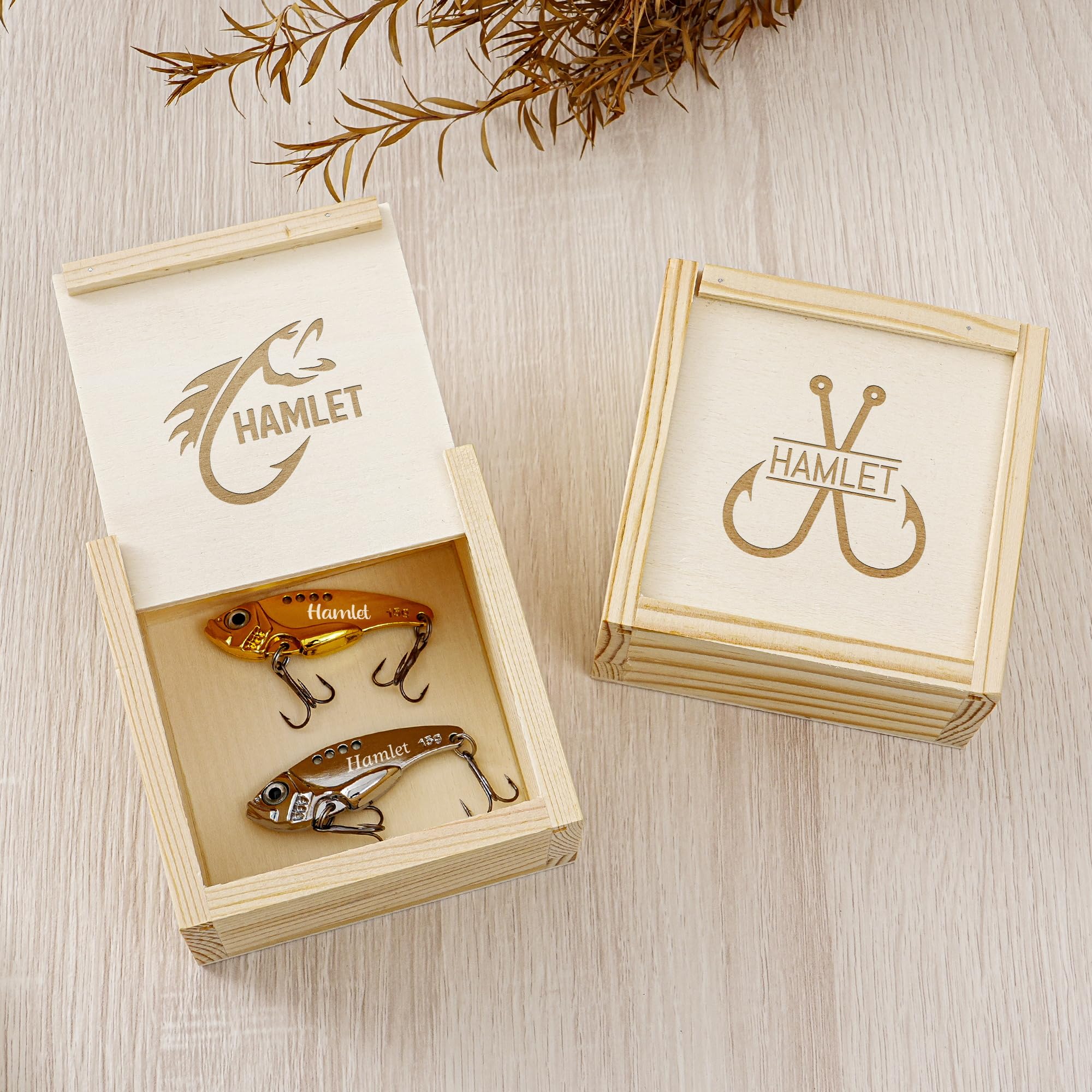 Coffret cadeau personnalisé en métal VIB Angelköder, personnalisable Graviert Angelzubehör mit Lasergravur Holzbox, Reel Cool Dad Gift, Individuelles Angler Penser Vatertag Geburtstag