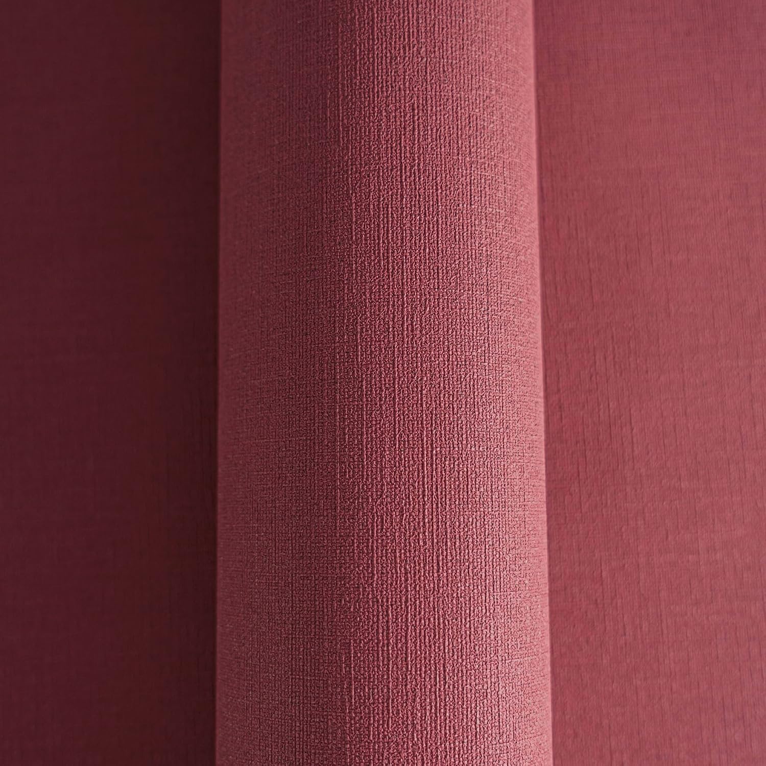 A.S. Création Non-Woven Wallpaper - Plain Red 390981 - for Various Rooms - 10.05 m x 0.53 m - Made in Germany