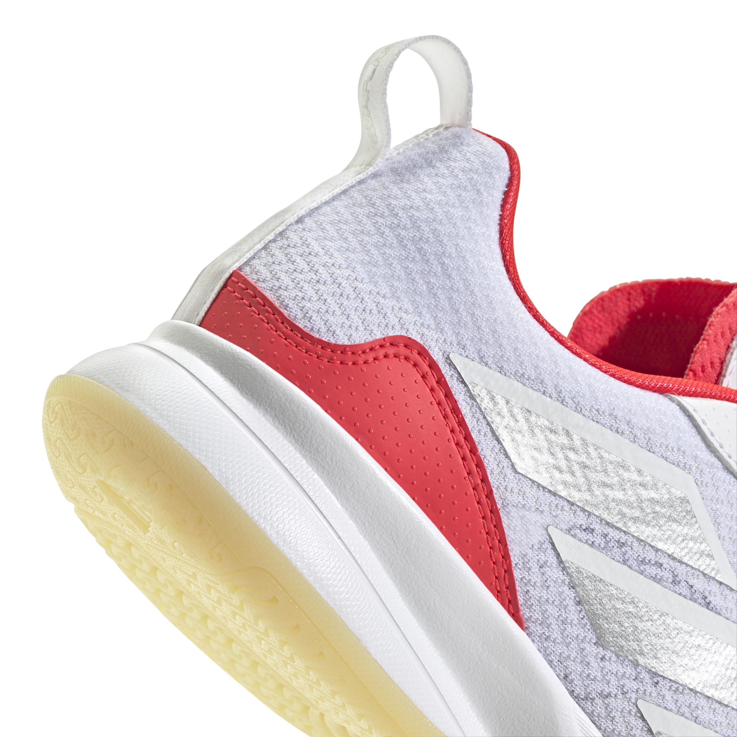 adidas Women's Avaflash Low Tennisschuh