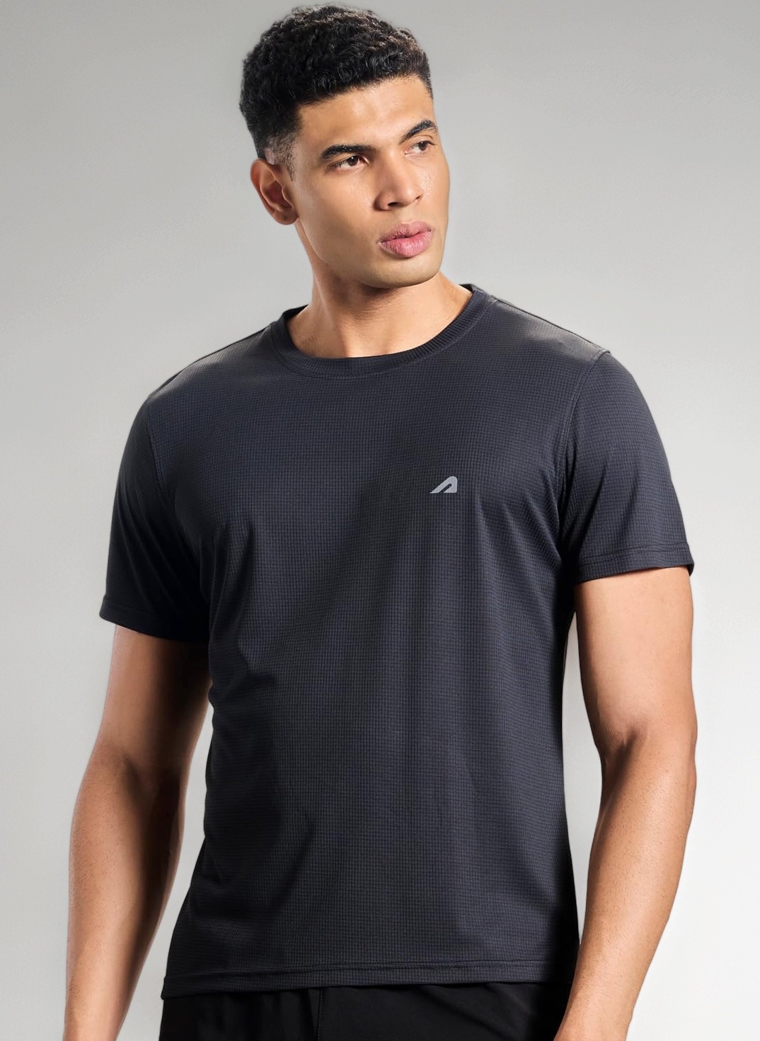 Boldfit Gym T Shirts for Men Workout Breathable T Shirt for Man Active Wear Sports Tshirt for Men Lightweight Gym Tshirts for Man Dry Fit Running T Shirts for Boys Regular Fit Sports Tshirts