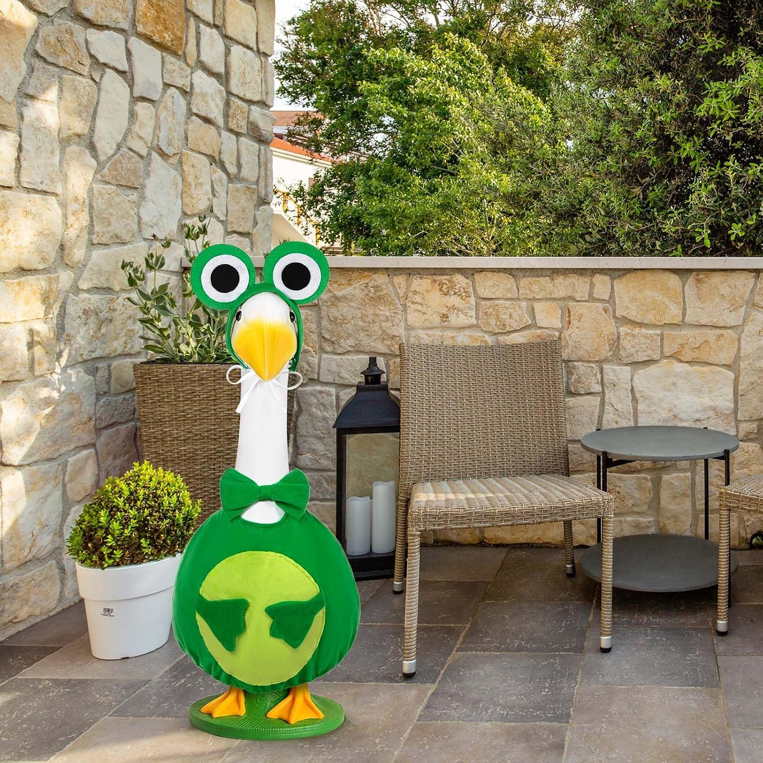 JcHrmers Frog Porch Goose Outfit Spring Goose Outfits Summer Yard Goose Clothes Fits 23" Cement Plastic Goose Statue for Spring Summer Outdoor Garden Yard Patio Lawn Art Decor