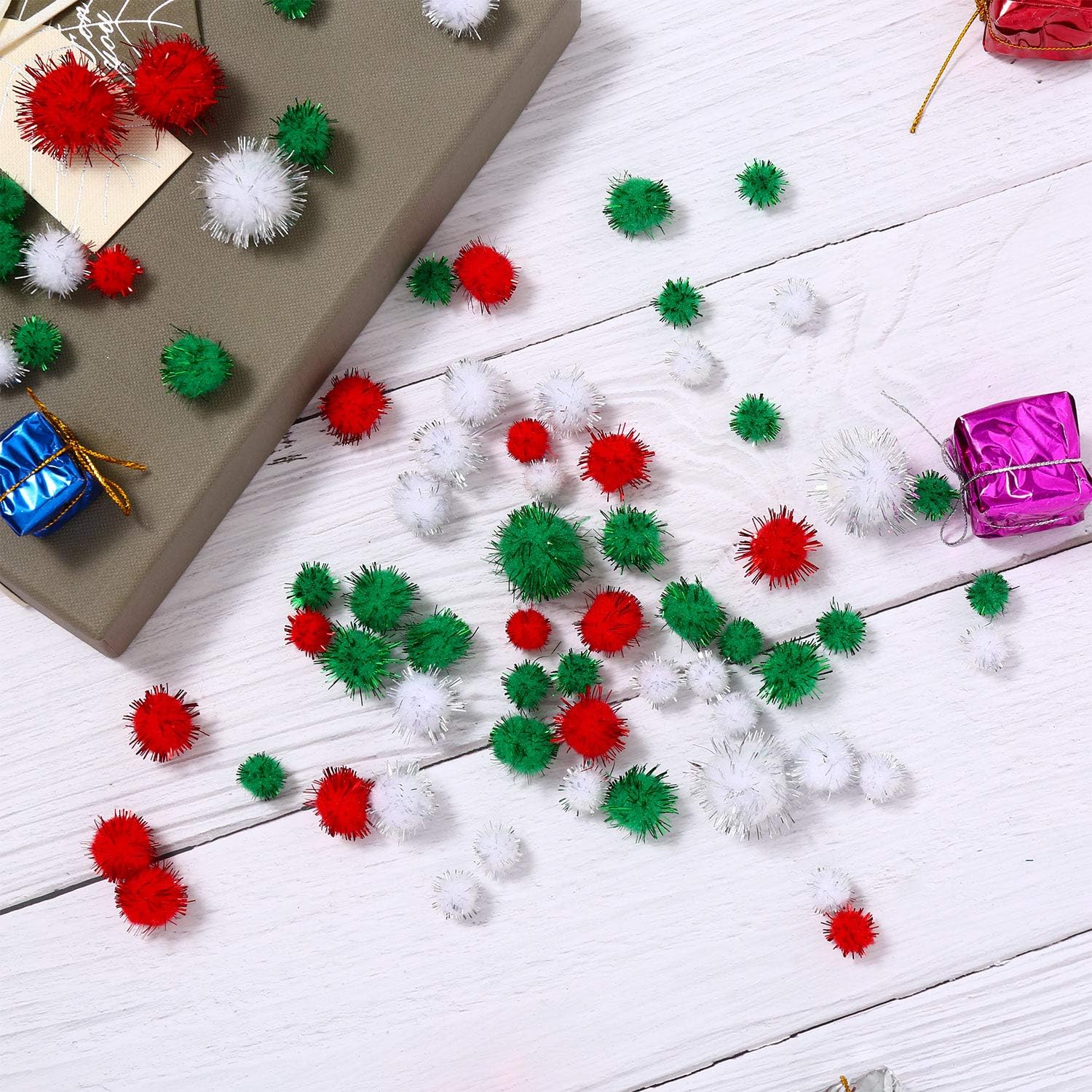 Boao 500 Pieces Christmas Pom Poms Red Green White Glitter Pompoms Christmas DIY Balls Crafts for Xmas Party Decorations Supplies, 3 Colors