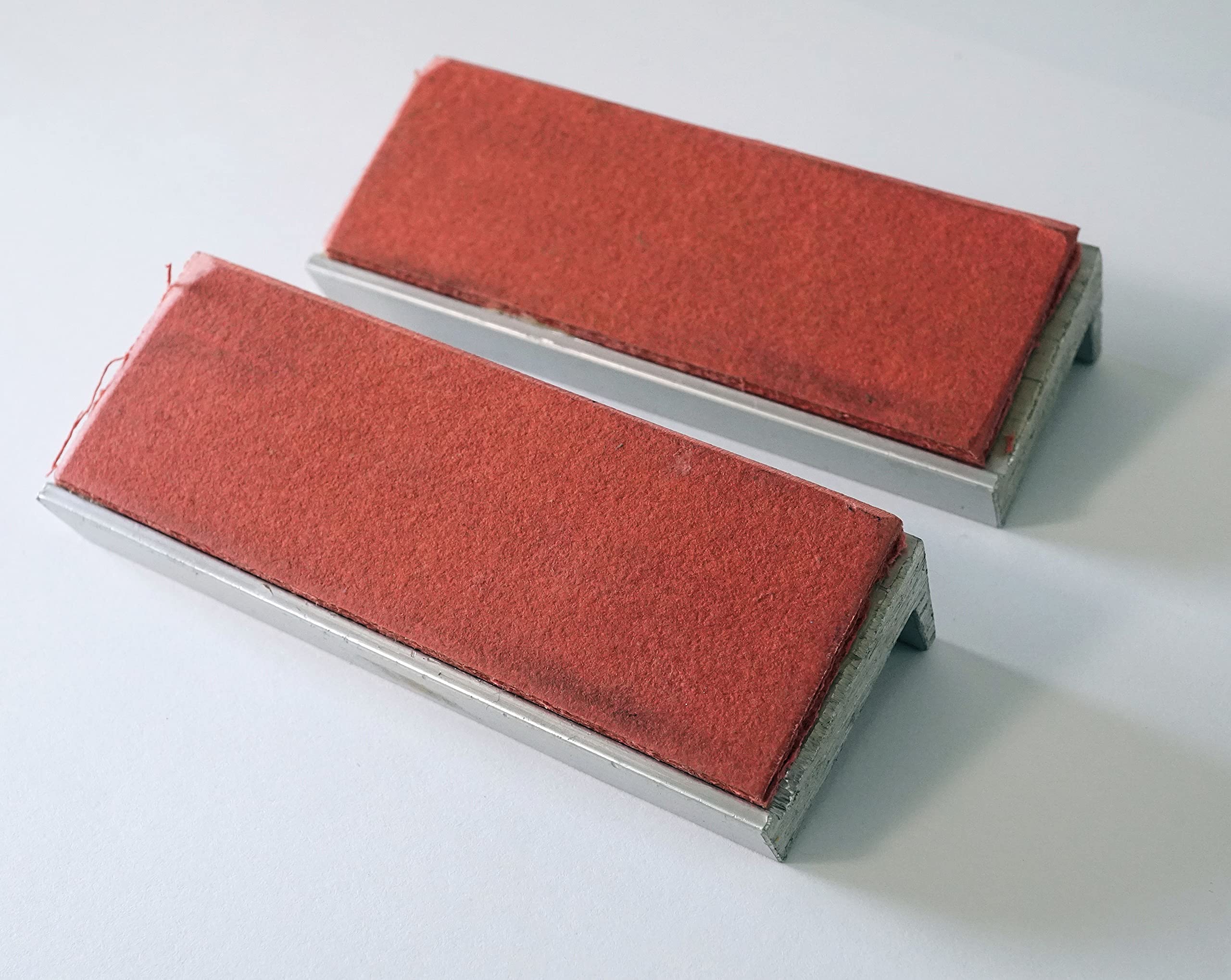 Pair of 75mm Magnetic Fibre Vice Jaws