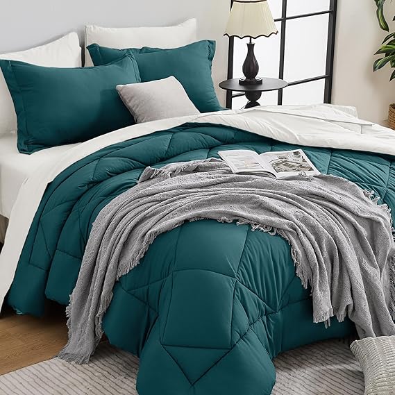 HEVUMYI Full Comforter Set - 7-Piece All Season Bed in a Bag Full, Ultra Soft Bedding Set with Comforter, Flat Sheet, Fitted Sheet, Pillowcases, Pillow Shams, Peacock Blue & Ivory