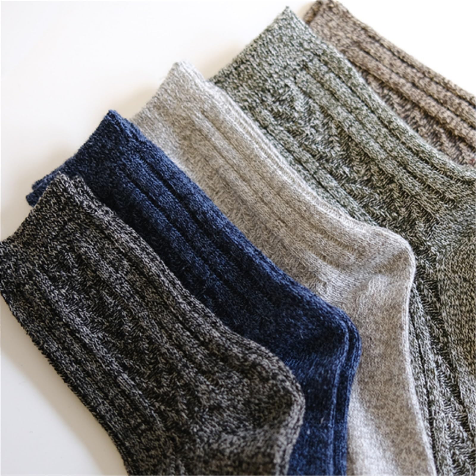 Wintersocken Bettsocken 5 Paar Socken, Weiche Wandersocken, Dicke Stricksocken, Bequeme Warme Mittelrohrsocken Warme Flauschige Socken