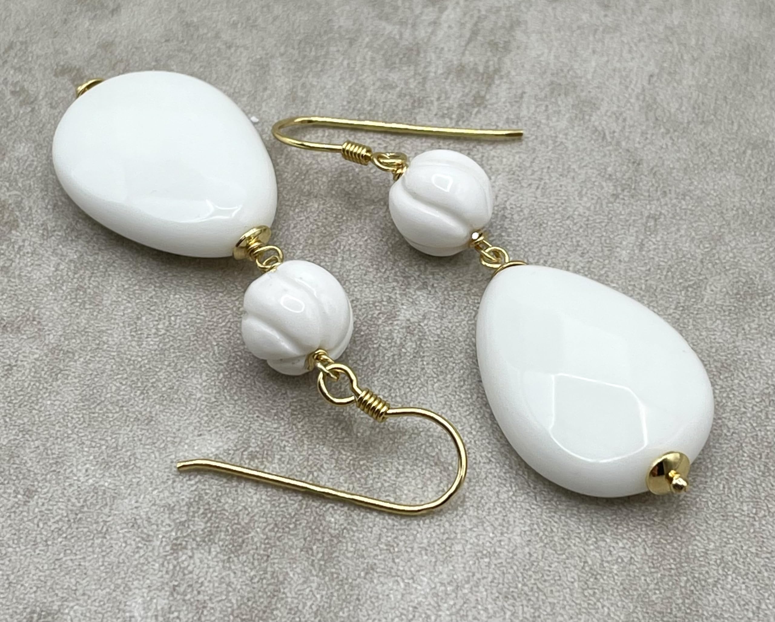 Orecchini con Agata Bianca e Conchiglia, Pendenti Lunghi, Argento 925, Gioielli Pietre Dure, Bijoux Estate, Regalo Compleanno per Donne