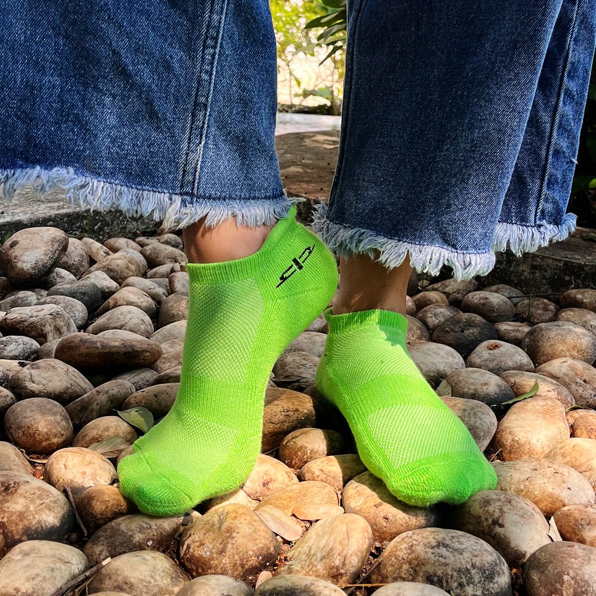 HEELIUM Bamboo Socks For Women | Ankle Length | Odour-Free & Breathable | Padded Base & Anti-Bacterial | 3X Softer Than Cotton Socks, Green, Blue, Black, Pink - Image 6 thumbnail