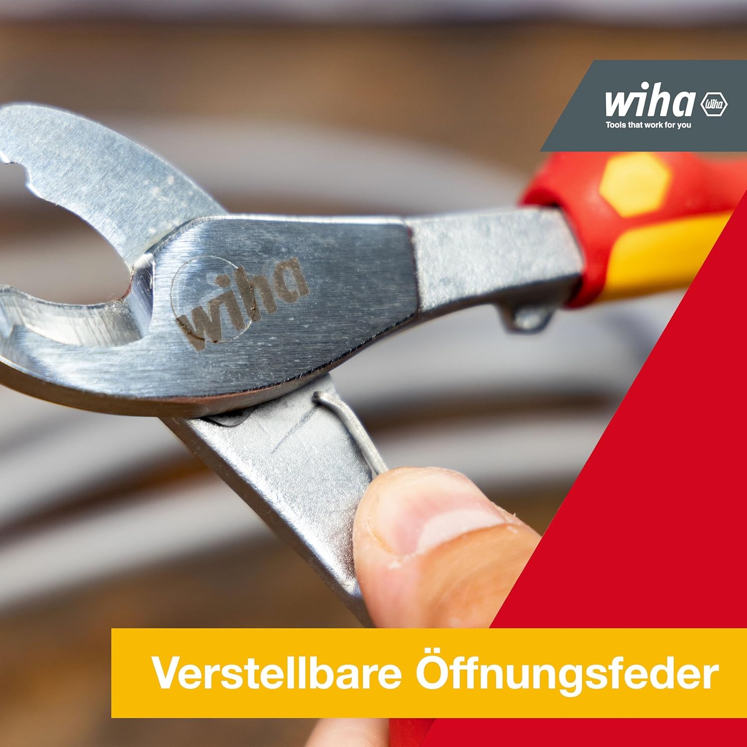 Wiha Cable Cutter Professional Electric with On/Off Opening Spring I 210 mm, 7 Inches I VDE and GS Tested I Electrician's Pliers (43666)
