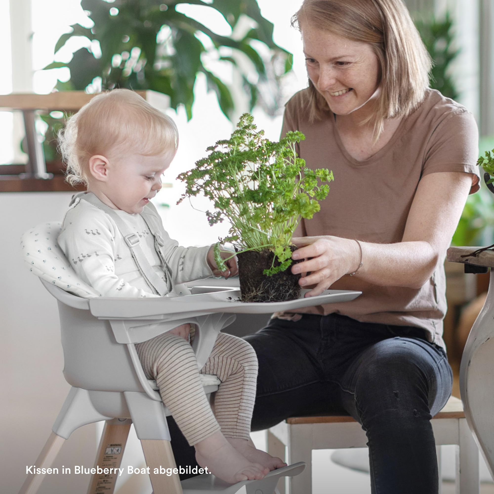 Stokke Clikk Hochstuhl, Glacier Green - Rundum-Paket mit Tray & Sicherheitsgurt - Leicht, robust & reisefreundlich - Ergonomisch mit verstellbaren Funktionen - Ideal für 6-36 Monate oder bis 15 kg