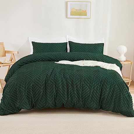 Litanika Emerald King Comforter Set: A Majestic Green Oasis for Your Bedroom