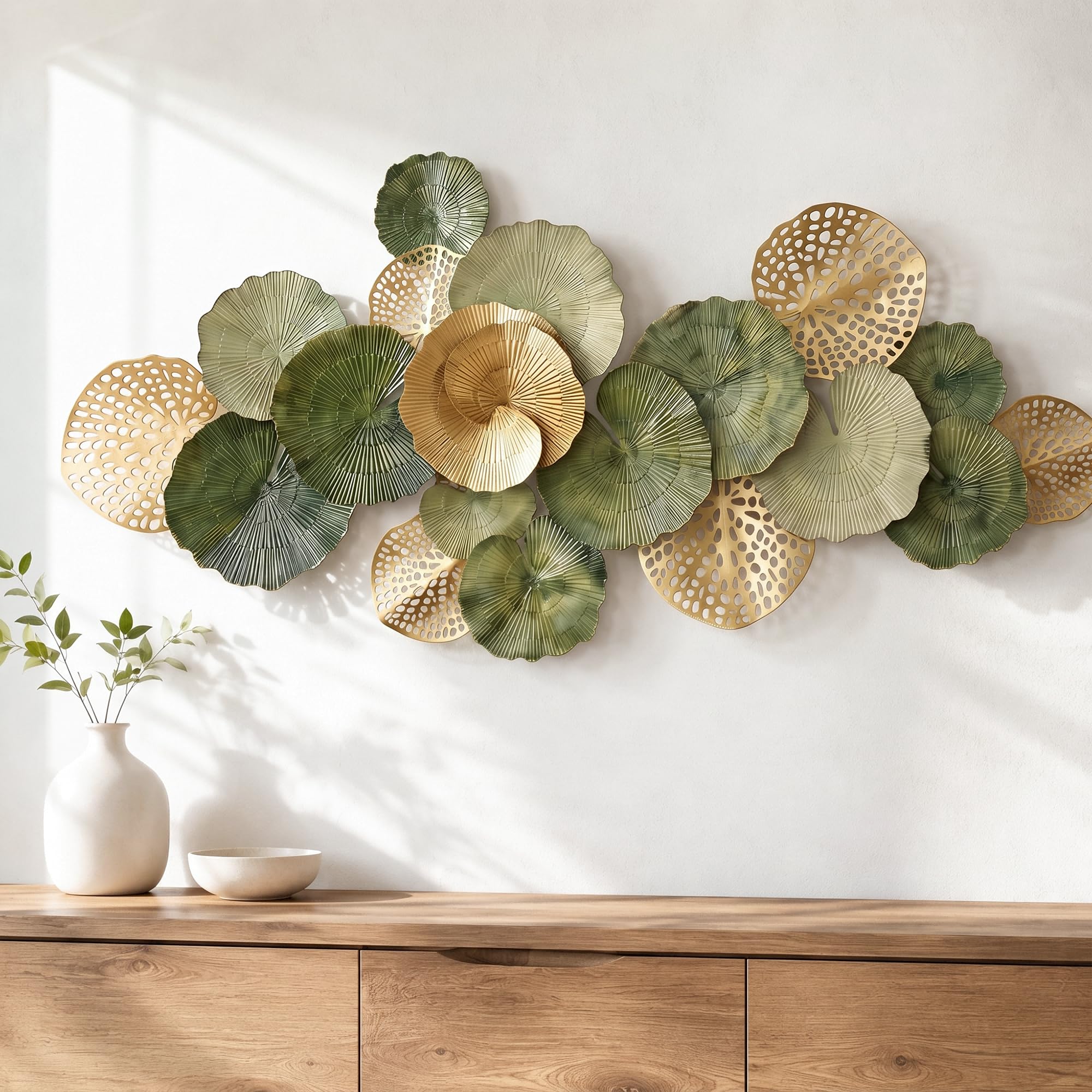 Genérico Adorno de Pared Metálico Grande,Decoración 3D Hojas de Loto | Se Cuelga Horizontal o Verticalmente,Fácil de Limpiar,Apta para Dormitorio,Comedor y Pasillo - 130CM