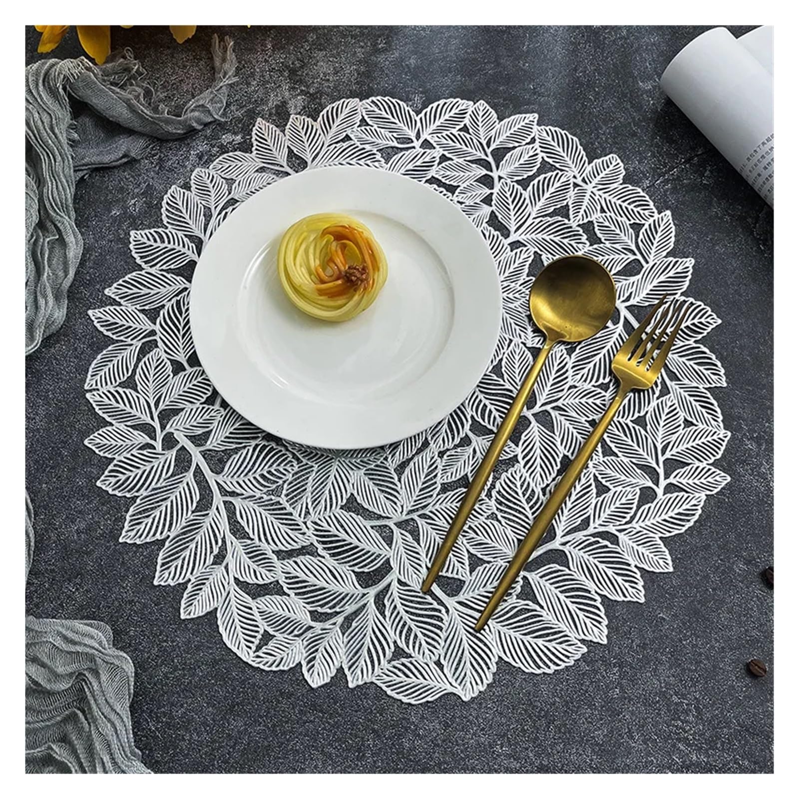 15inch Placemats Set Of 6 Gold Leaf Round Non-Slip Wipeable Table Mats For Dinner,Party,Wedding Accent Centerpiece(COLOR2)