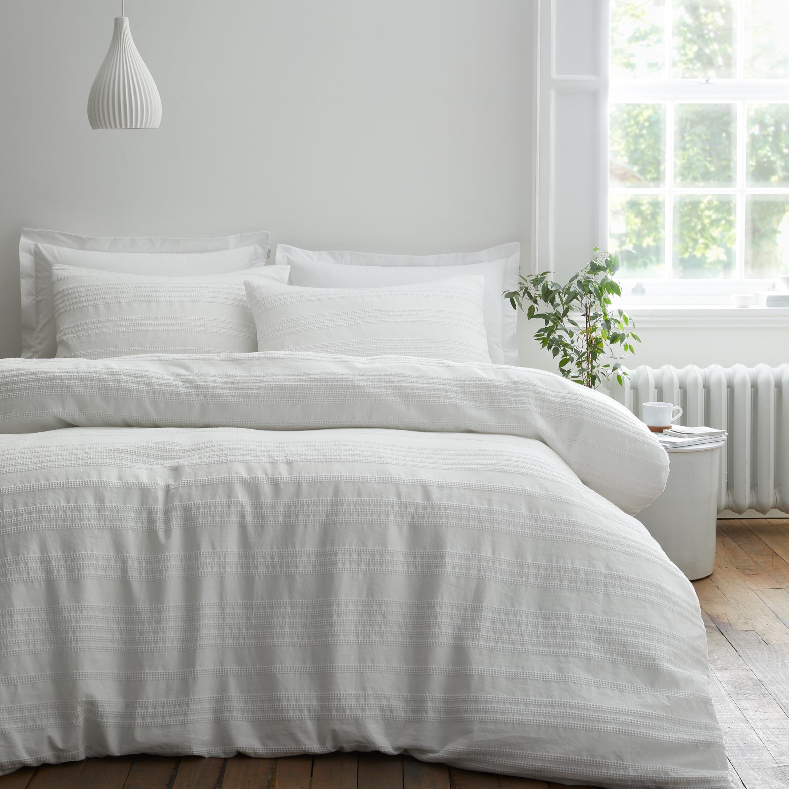 Julian Charles White Bianca Waffle Cotton Stripe Duvet Set - Single
