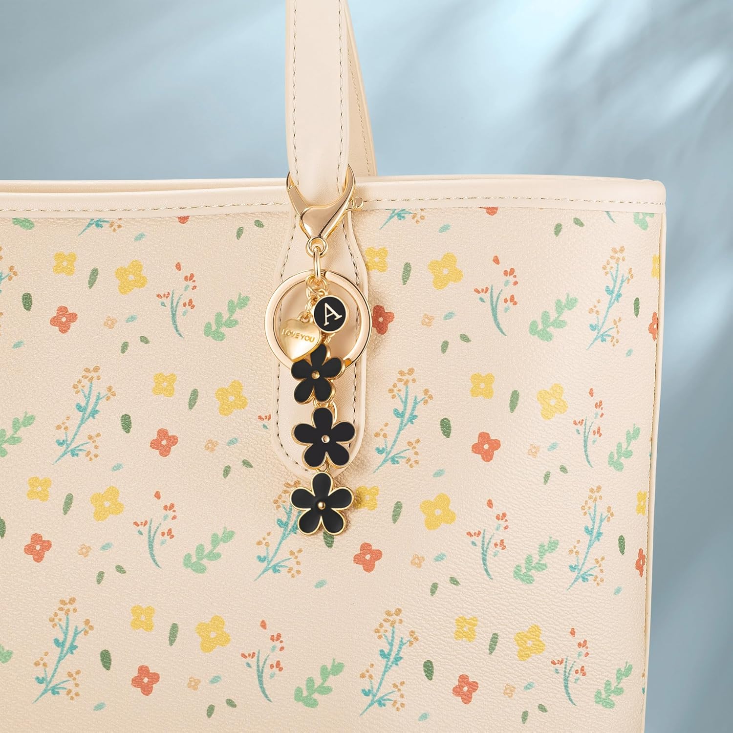 SELOVO Initial Keychain Handbag Keychain Flower Key Chain for Women Cute Love You Letter Keyring - Image 4