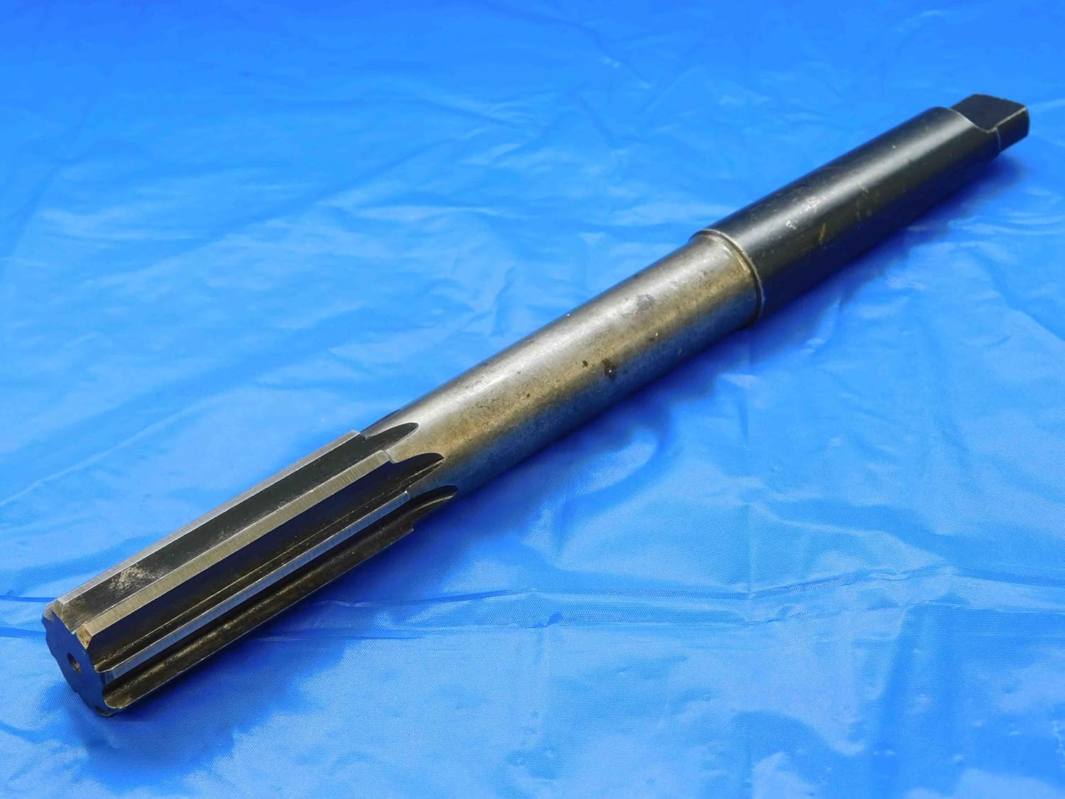 Morse 0.9965 OD HSS Reamer MT3 Shank 8 FL .9965 1.0 1.0000 -.0035 Undersize - JC1812AR3