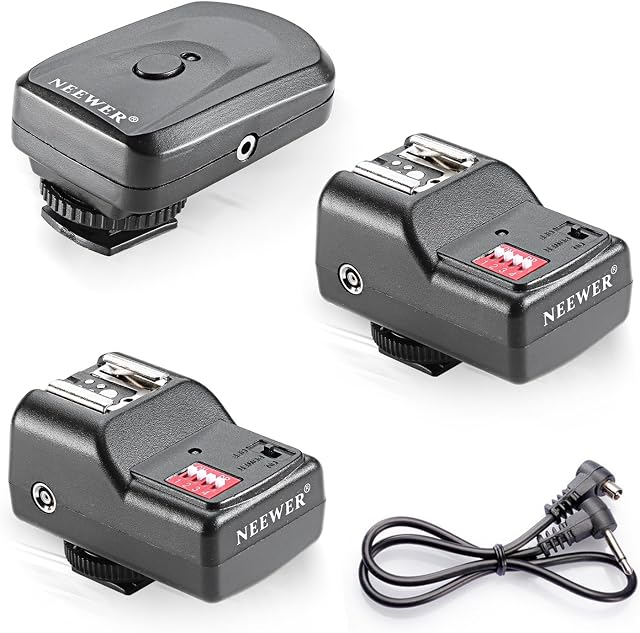 Neewer 16 Channel Wireless FM Speedlite Radio Trigger with 2.5mm PC Receiver for Speedlite Units with Hot Shoe
