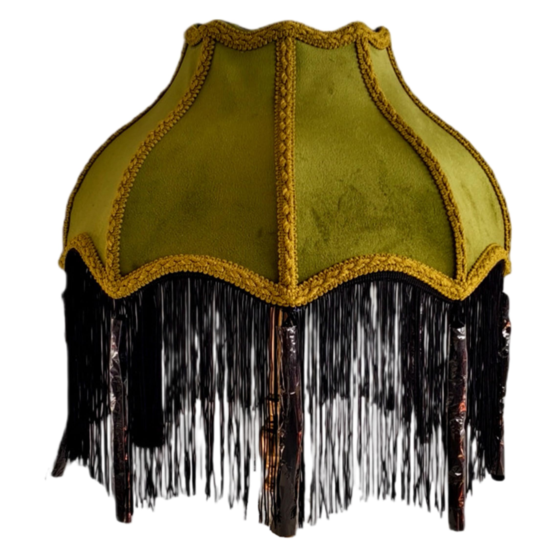 Otbushit Vintage Scalloped Lamp Shade with Tassel, Victorian Lampshade for Table Lamp (Green)