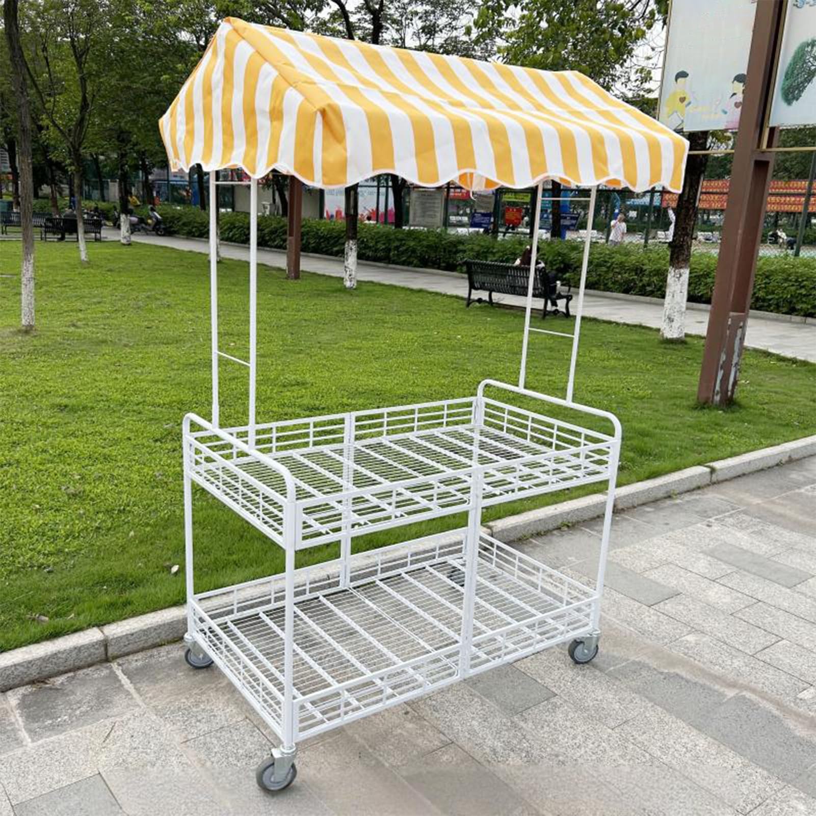 Przenośny wózek sprzedawcy żywności na zewnątrz, 2-poziomowy żelazny stojak ekspozycyjny na targ rolniczy, kreatywne stoisko na imprezy