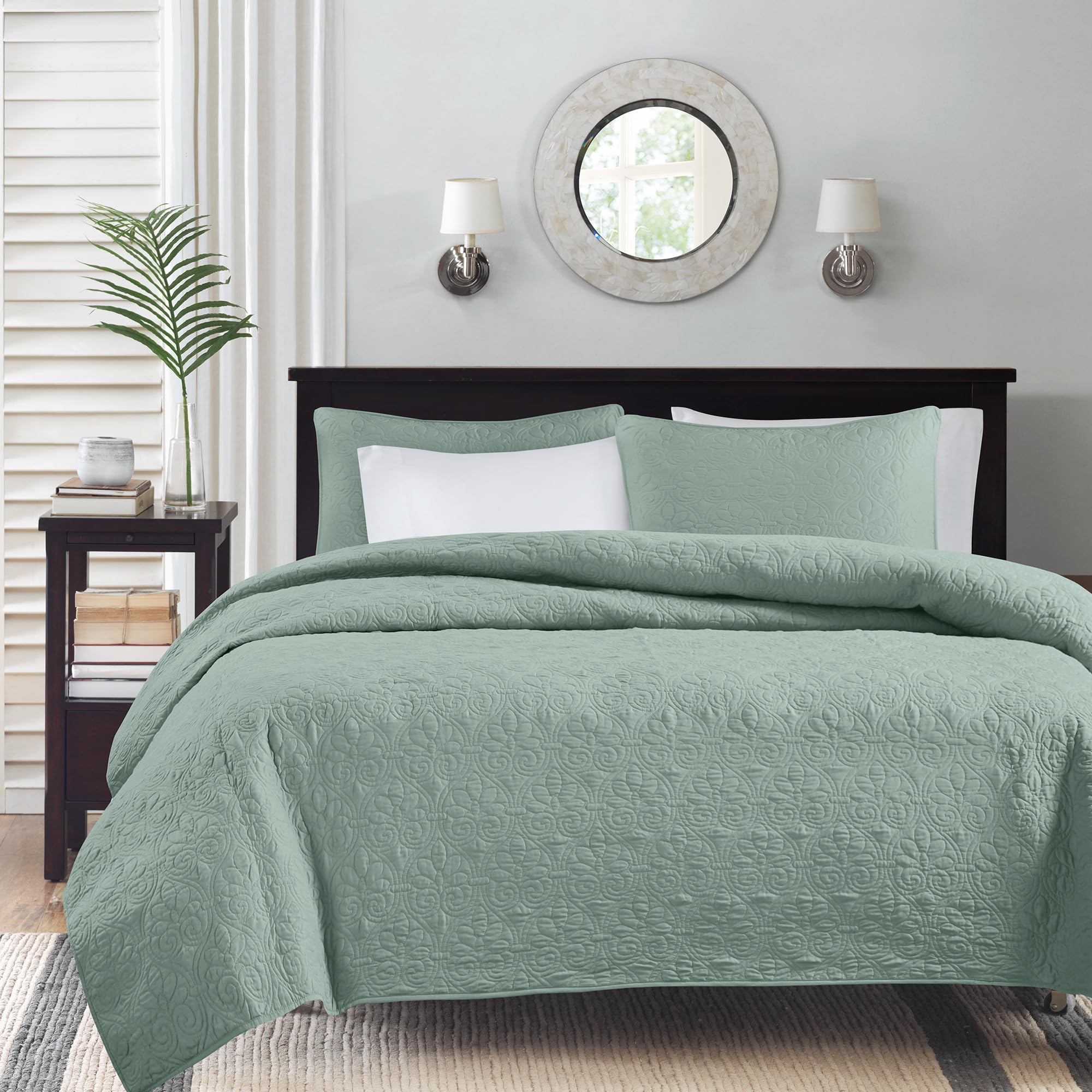 Madison Park Luxurious Cotton Damask Quilt Set, 3PC King/Cal King Bed Set