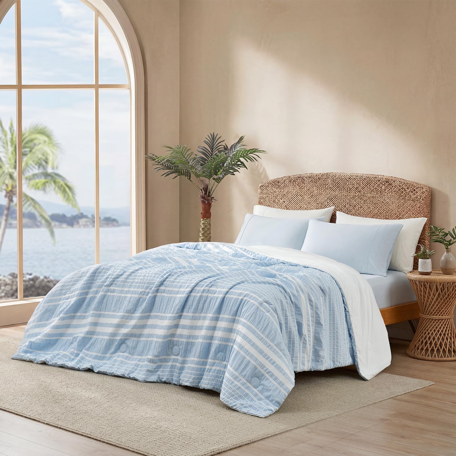 Amazon.com: Cozy Bliss Cationic Dyed Seersucker Cooling Comforter