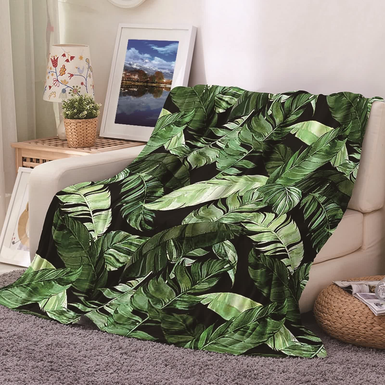 Couverture polaire et plaid d'ambiance tropicale pour vos soirées cocooning au salon