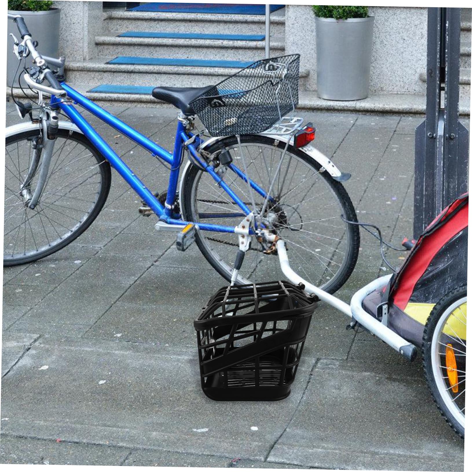 Cesta Delantera de Plástico para Bicicletas Infantiles con Tapa, Negra