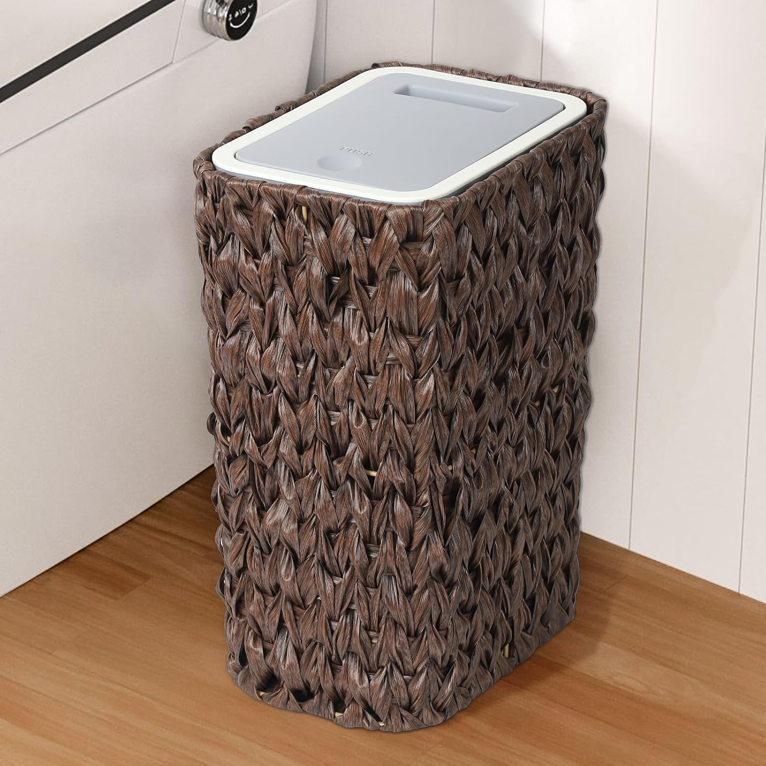 Amazon.com: Trash Can with Lid, 2.6 Gallon Small Rattan Trash Can with ...