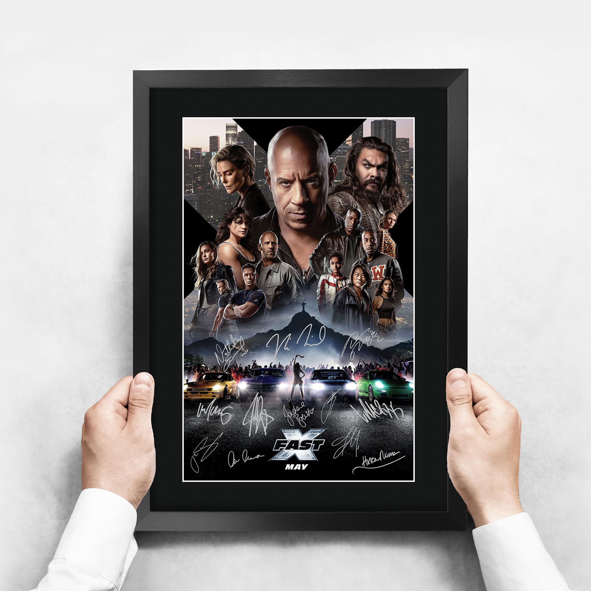 HWC Trading FR A3 Fast and the Furious 10 Fast X Vin Diesel Cadeaux imprimés affiche photo autographe signée pour les fans de cinéma - A3 Encadré