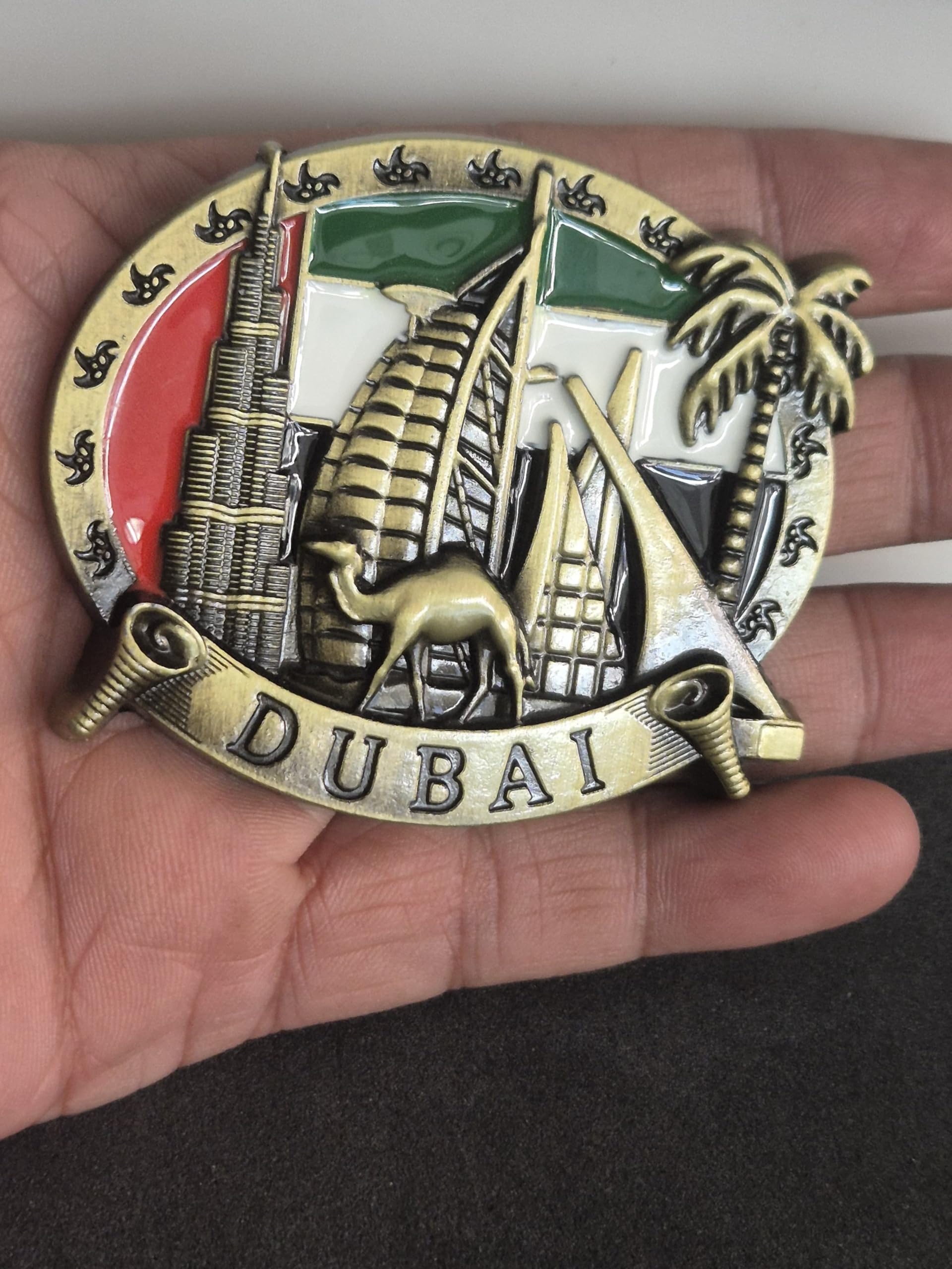 DT DECTONE Metal Fridge Magnet, Red & Green Dubai 3D Metal Magnet for Fridge, Study Table, Office Desk, Ideal Gift, Best Home Decor Item for Travel Enthusiasts 7 X 6 CM, Pack of 1 3