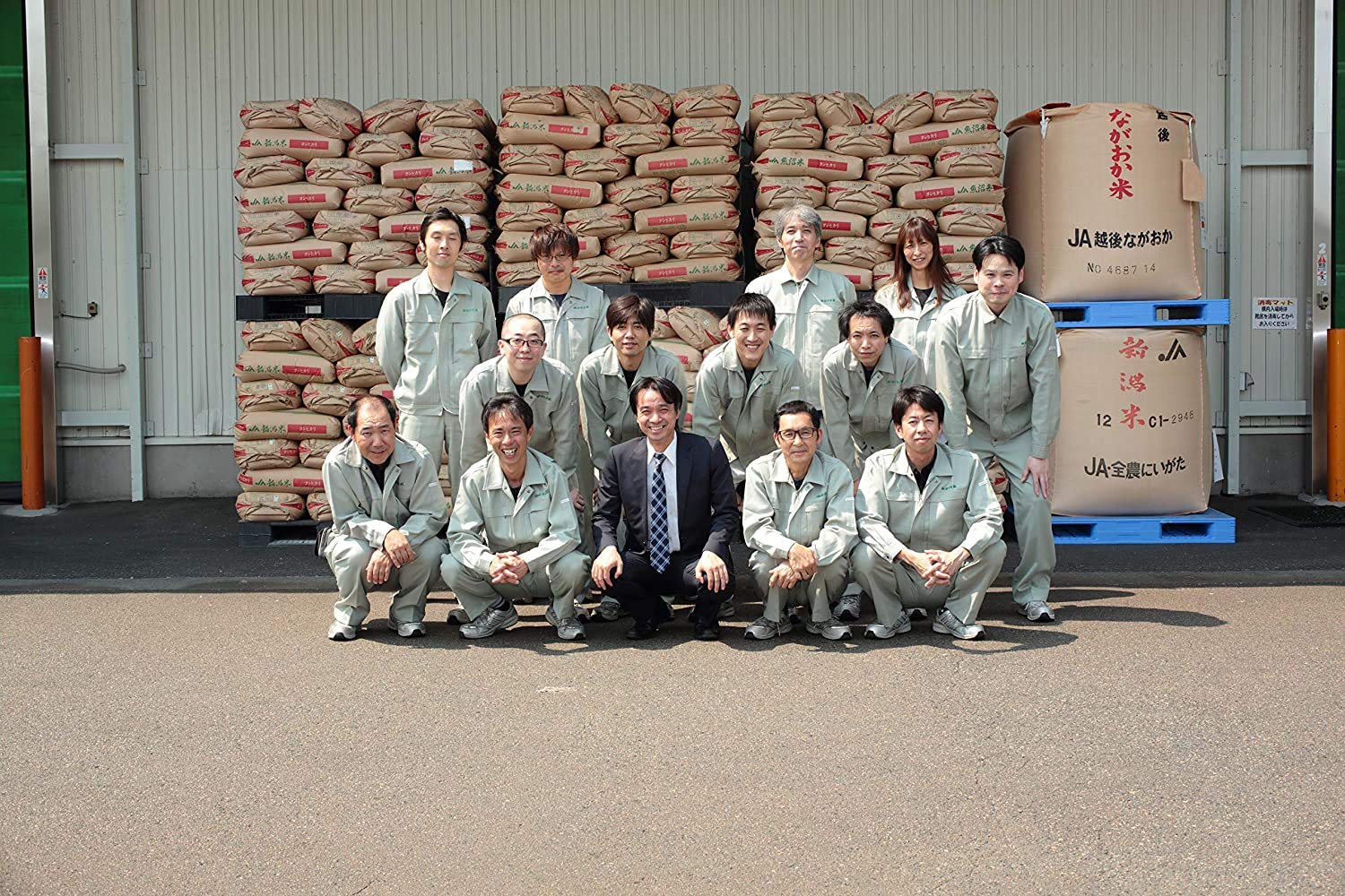 Amazon.co.jp: 【精米】五ﾂ星マイスター田中亮おすすめ吟撰米（国産