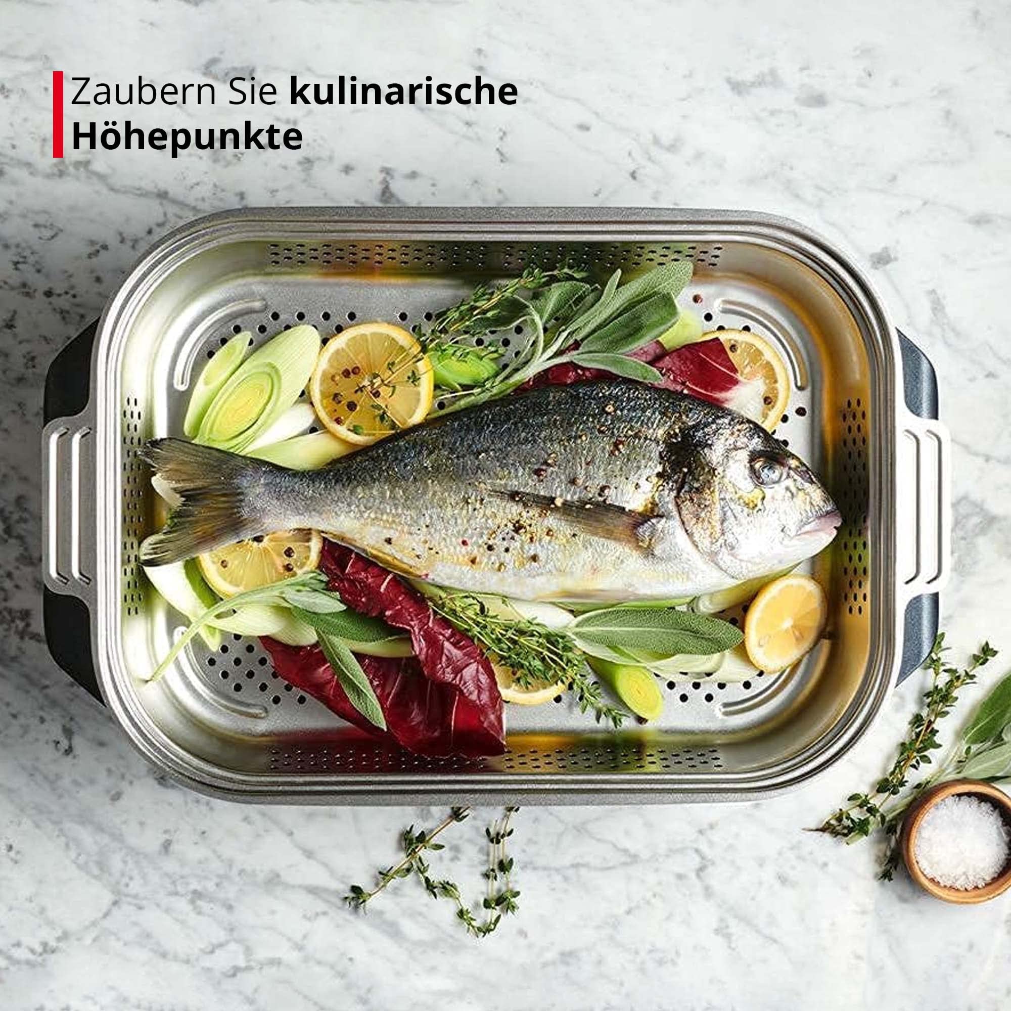 Meisterkoch Profi-Bräter 7,5 L mit Glasdeckel, eckig, schwarzer Alu-Guss | Induktion-geeignet mit Dämpfeinsatz, backofengeeignet bis 300°C, spülmaschinengeeignet, für Küche, Bratenthermometer