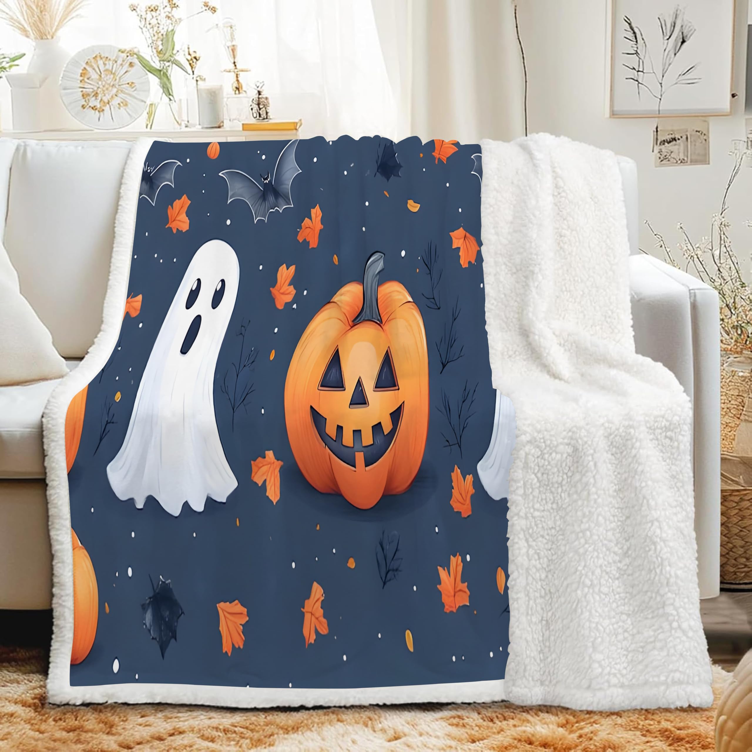 Couverture Sherpa Halloween 160x200 pour cocooning automnal sur canapé