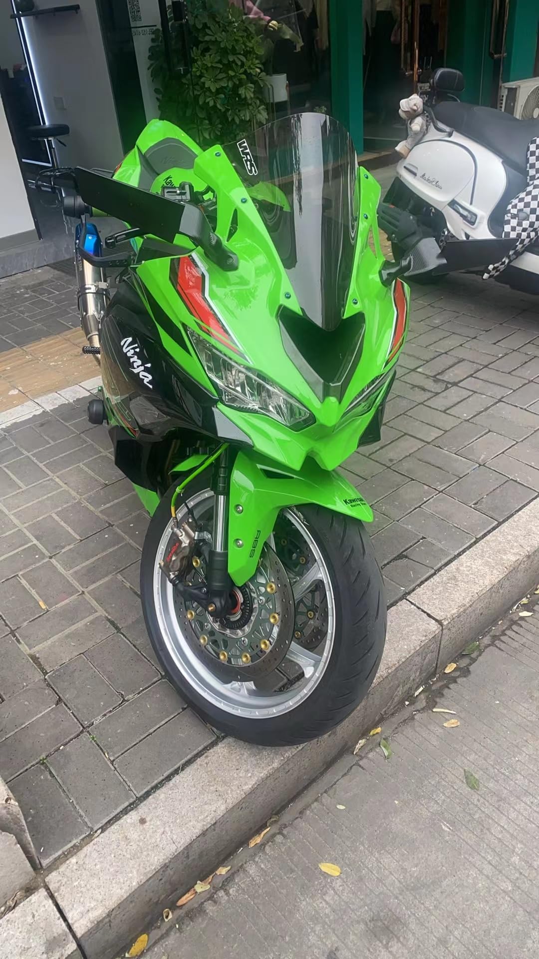 Amazon | フロントフェアリング エアロダイナミック ウィングチップ