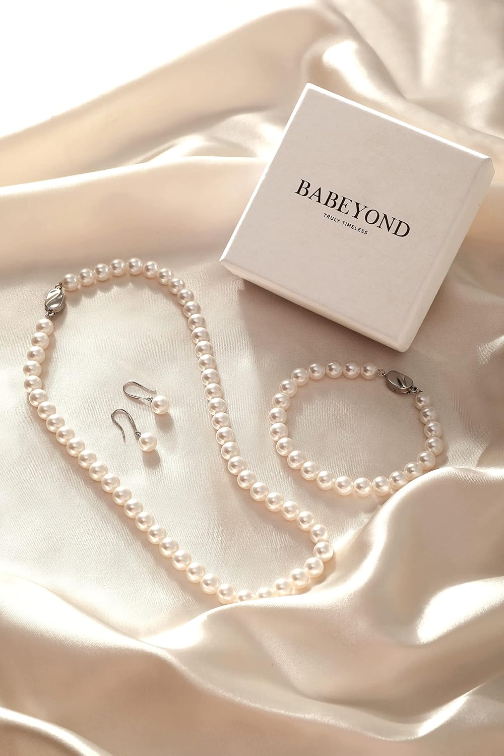 BABEYOND Pearl Necklace Earring Set - Faux Pearl Necklace for Women Costume Jewelry Bracelet Set for Brides - Image 6