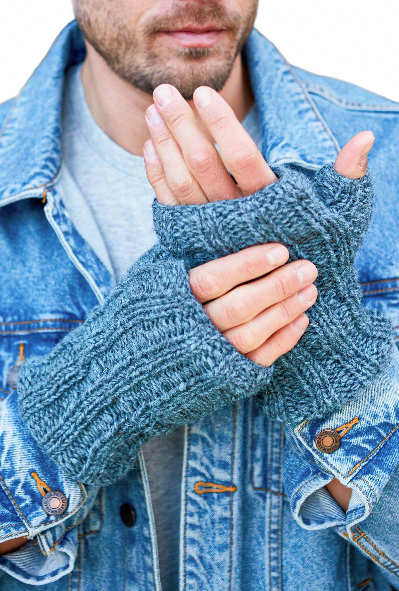 Pachamama Men Wool Hand Wrist Warmers Fleece Lined Handknitted Ribbed Plain One-Size Handmade Thumbhole Thermal Extra Warm Fair Trade (Wool, Steel)