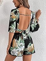 Vista 2 de SweatyRocks Conjunto de 2 piezas de blusa corta con nudo frontal y mangas de mariposa boho con pantalones cortos para mujer