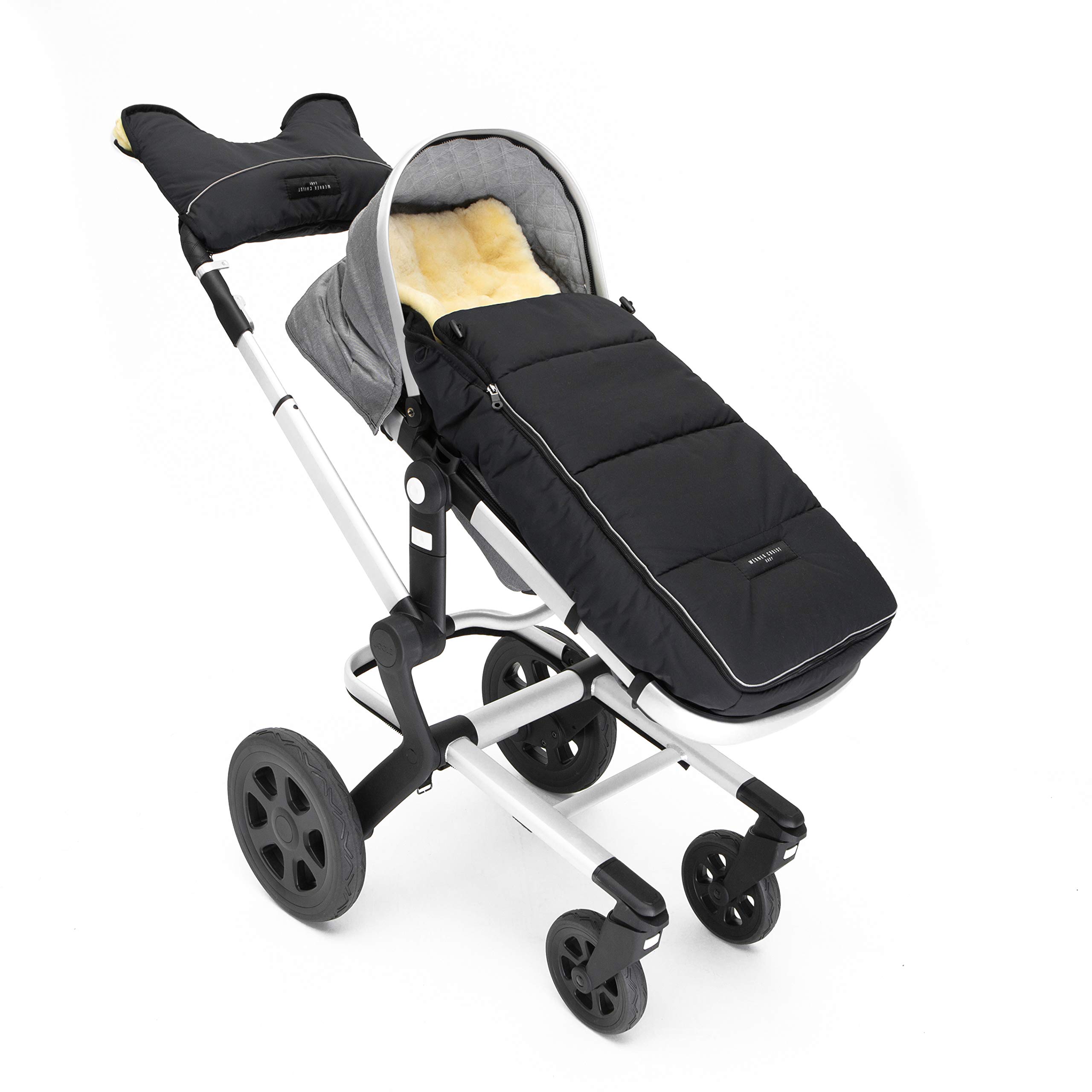 Kinderwagen-Muff aus Lammfell von WERNER CHRIST BABY - MOFFY ist der ideale Handwärmer für Buggys aus medizinischem Fell, einfache Handhabung, Handmuff in schwarz