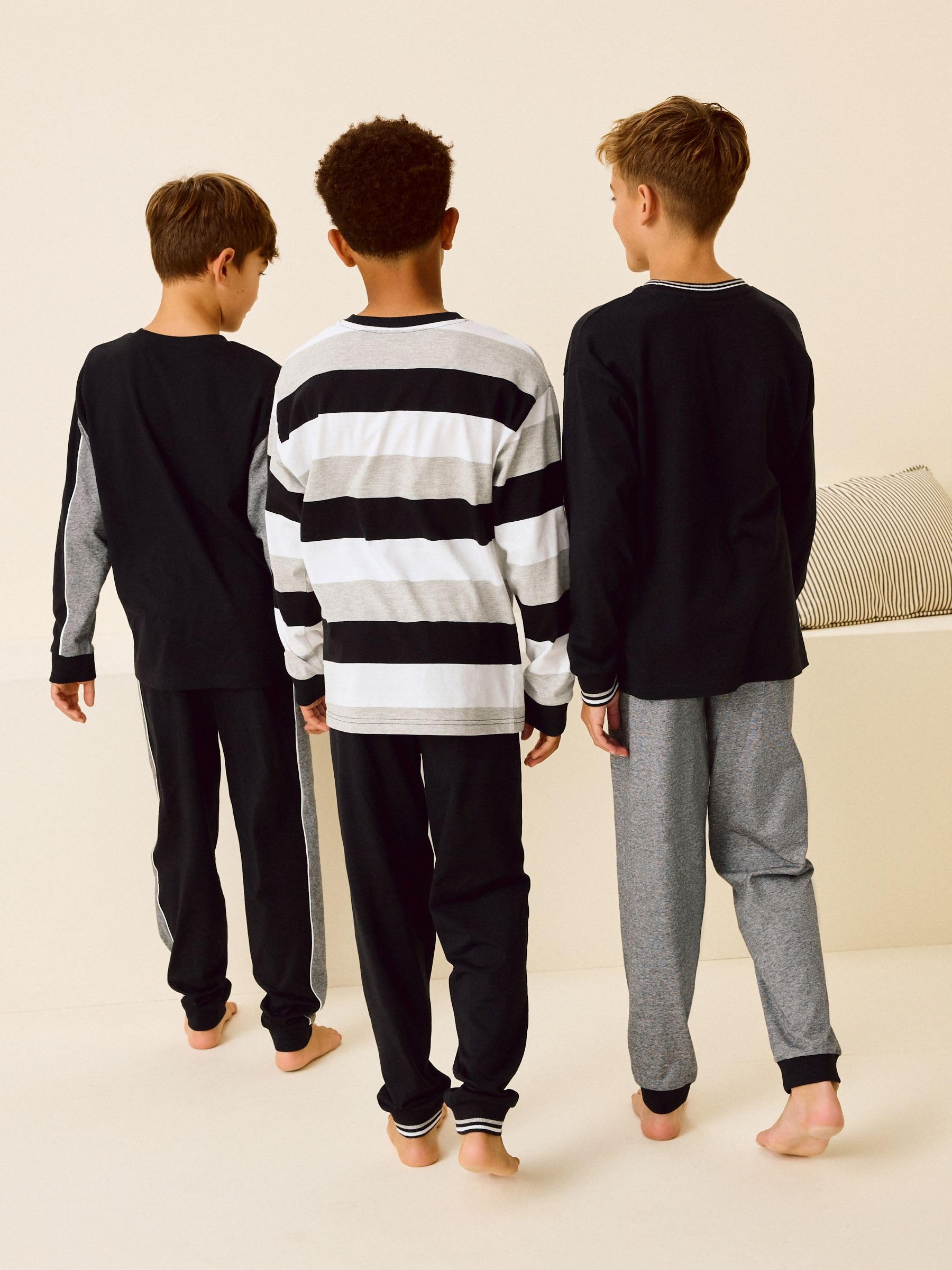 NEXT Jungen Schlafanzüge mit langem Bein, 3er-Pack