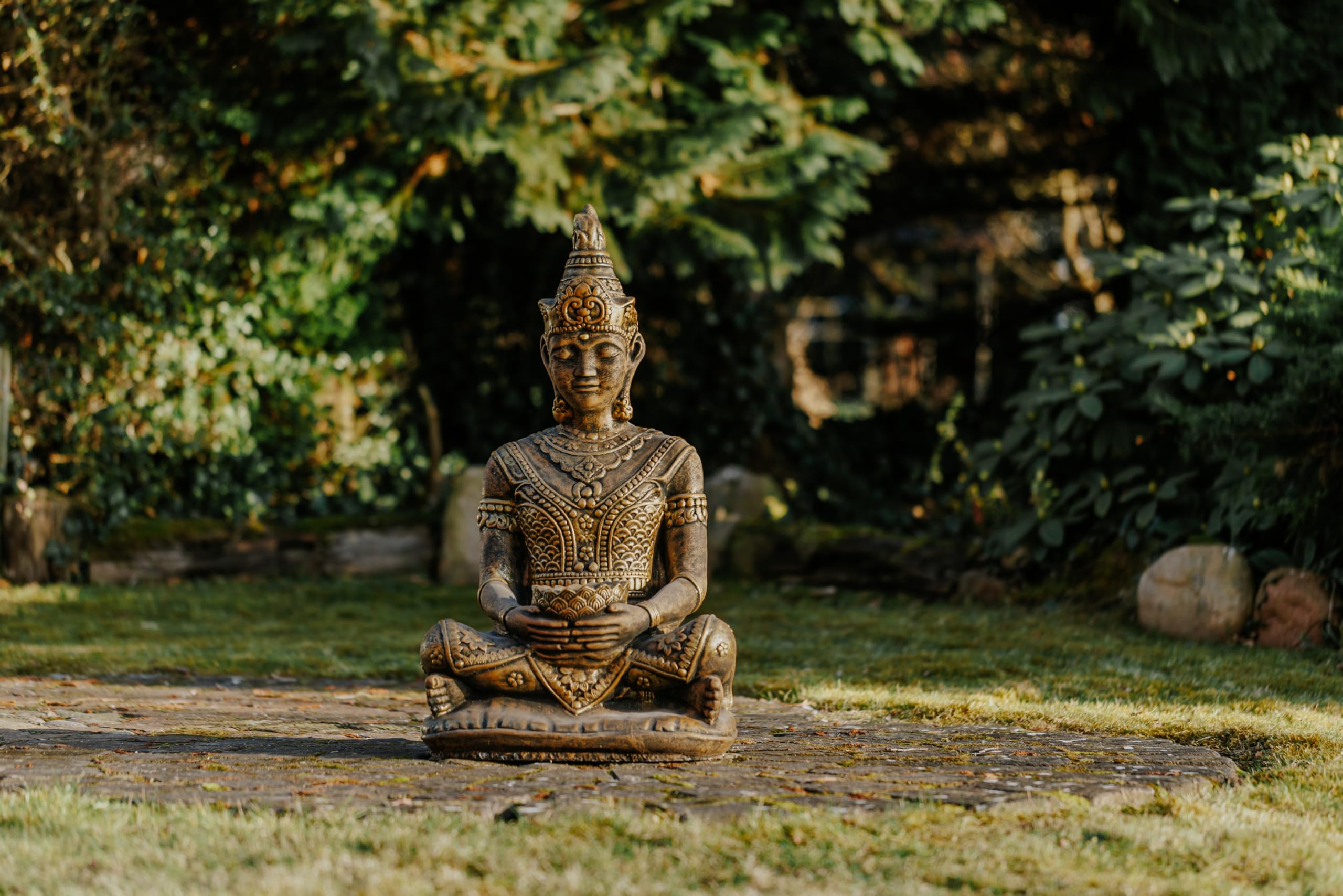 gartendekoparadies.de Statue de Bouddha thaïlandais en pierre moulée résistante au gel, hauteur 80 cm, 75 kg, pour extérieur (doré)