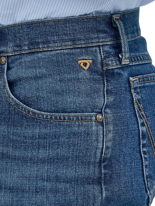 Wrangler Western Men's Cody Johnson 20X 01 Competition Regular Fit Jean, Moonlight, 33W x 36L by Wrangler - Used condition - Image 5
