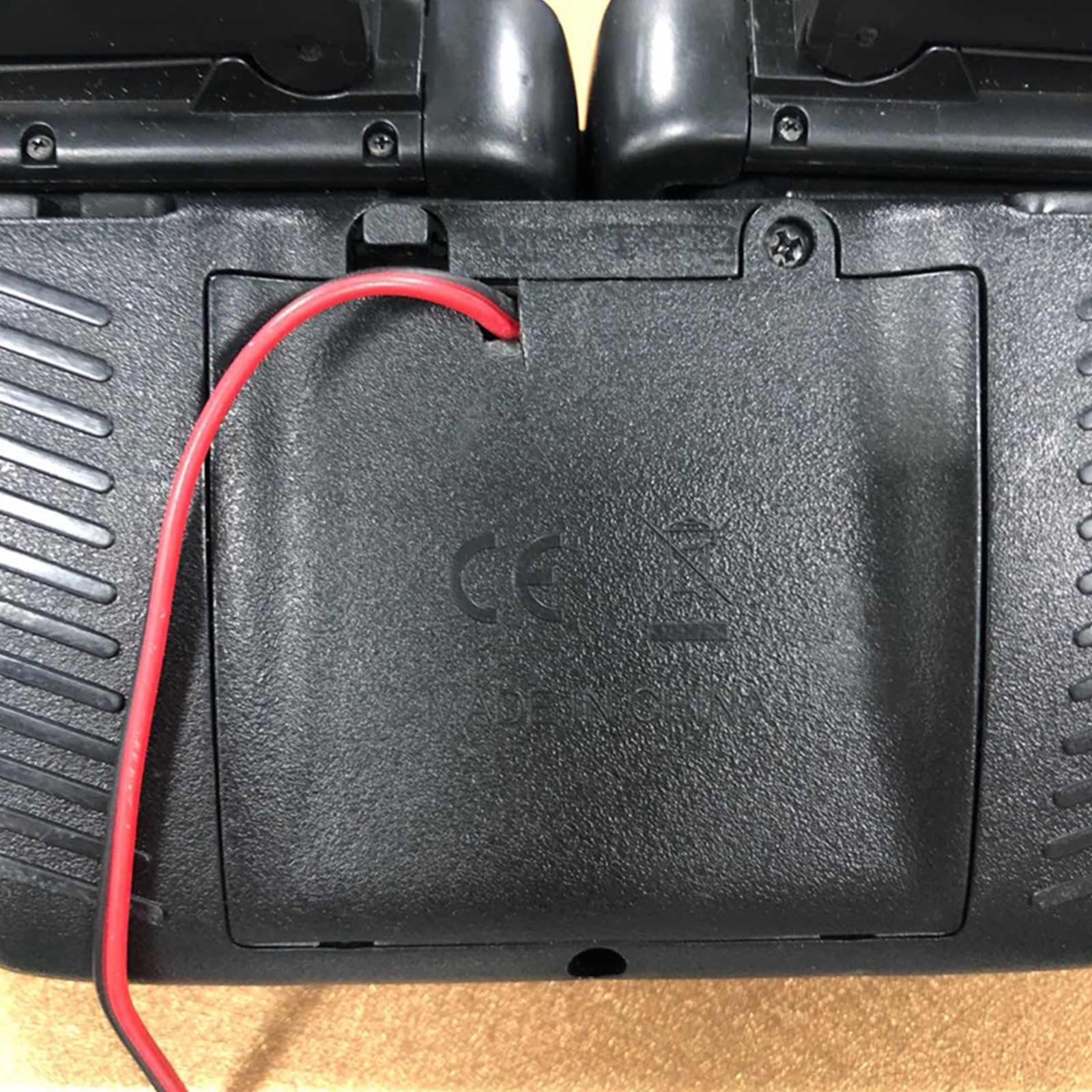 Convertitore USB 4,5V AA Eliminatore di Batteria per Luci LED Radio Giocattoli Elettronici