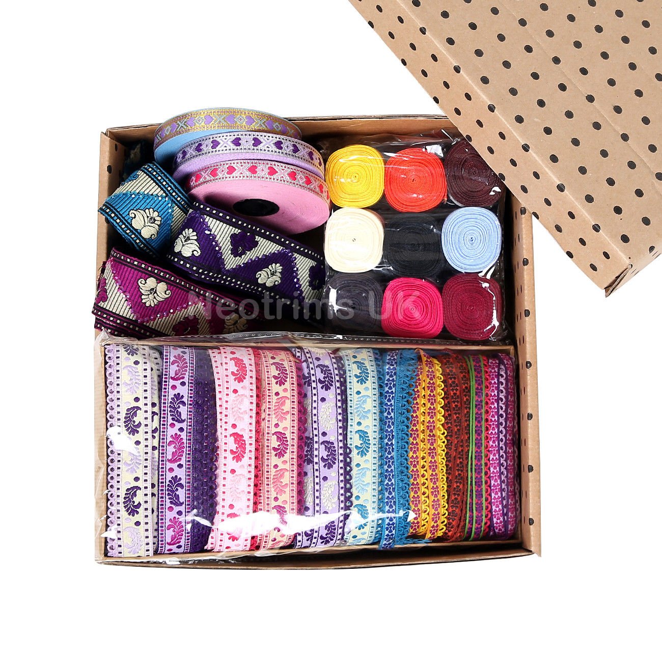 Neotrims wstążki wykończenia pasmanteria DREAM HAMper Boże Narodzenie pudełko pomysł dla rzemieślników entuzjasty artystów. 18 kolorów rygryzin, cekinowy żakardowy haft, plecione brzegi ludowe, taśma do wykończenia serca