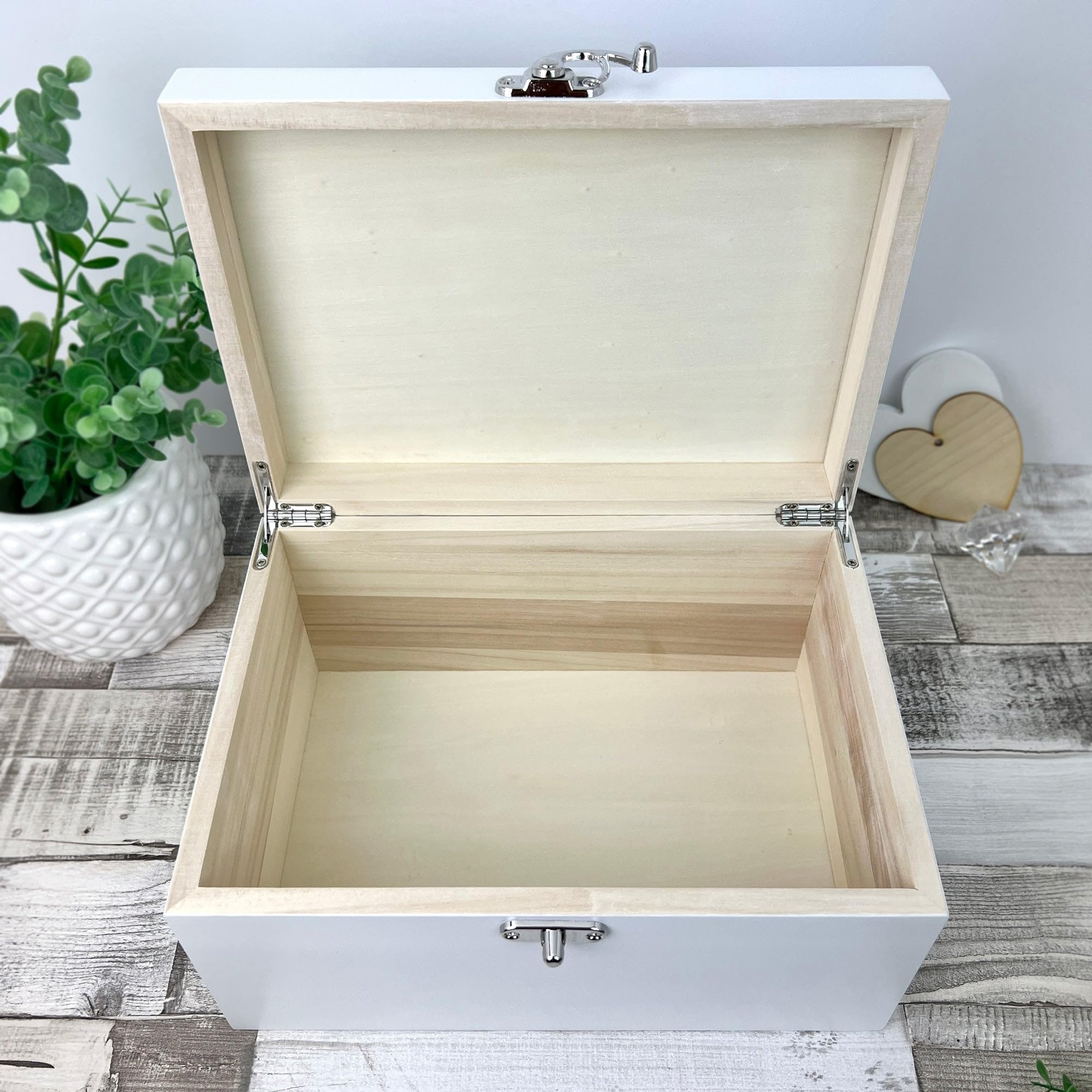 Caja de recuerdos personalizable con texto en inglés "In Loving Memory" (27 x 19 x 14 cm), color blanco