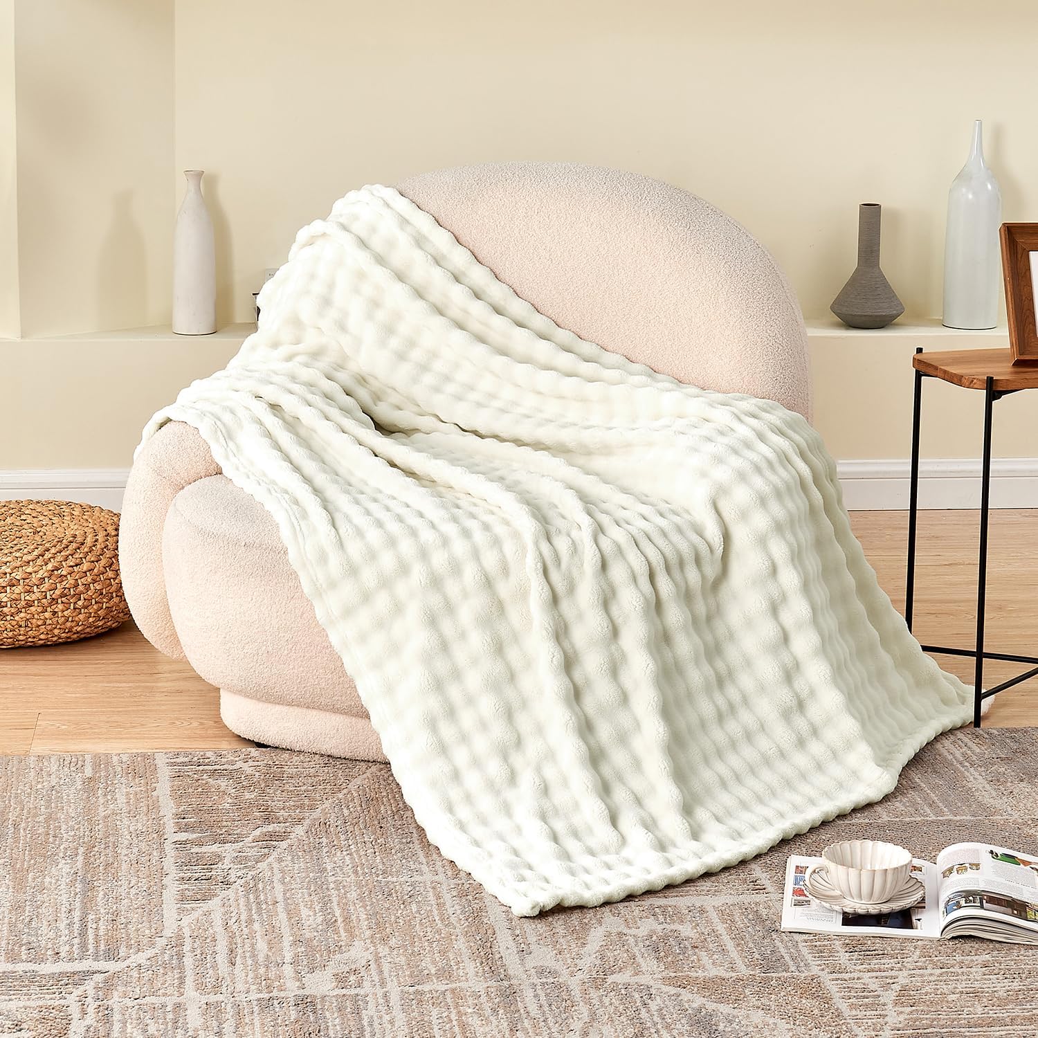 SOCHOW Cream White Bubble Fleece Blanket for Couch, Super Soft Cozy Cute Throw Blanket for Women, Decorative Fuzzy Flannel Blanket, 60 x 80 Inches - Image 3