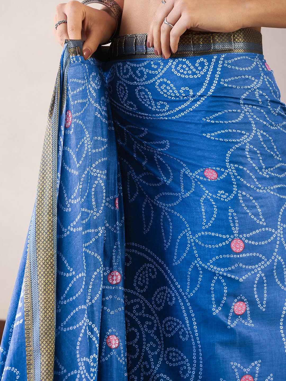 SAREE MALL Women's Blue Cotton Bandhani Printed Ready To Wear one Minute Saree With Unstitched Blouse (RTWMINAXI7401A_SMC) 3