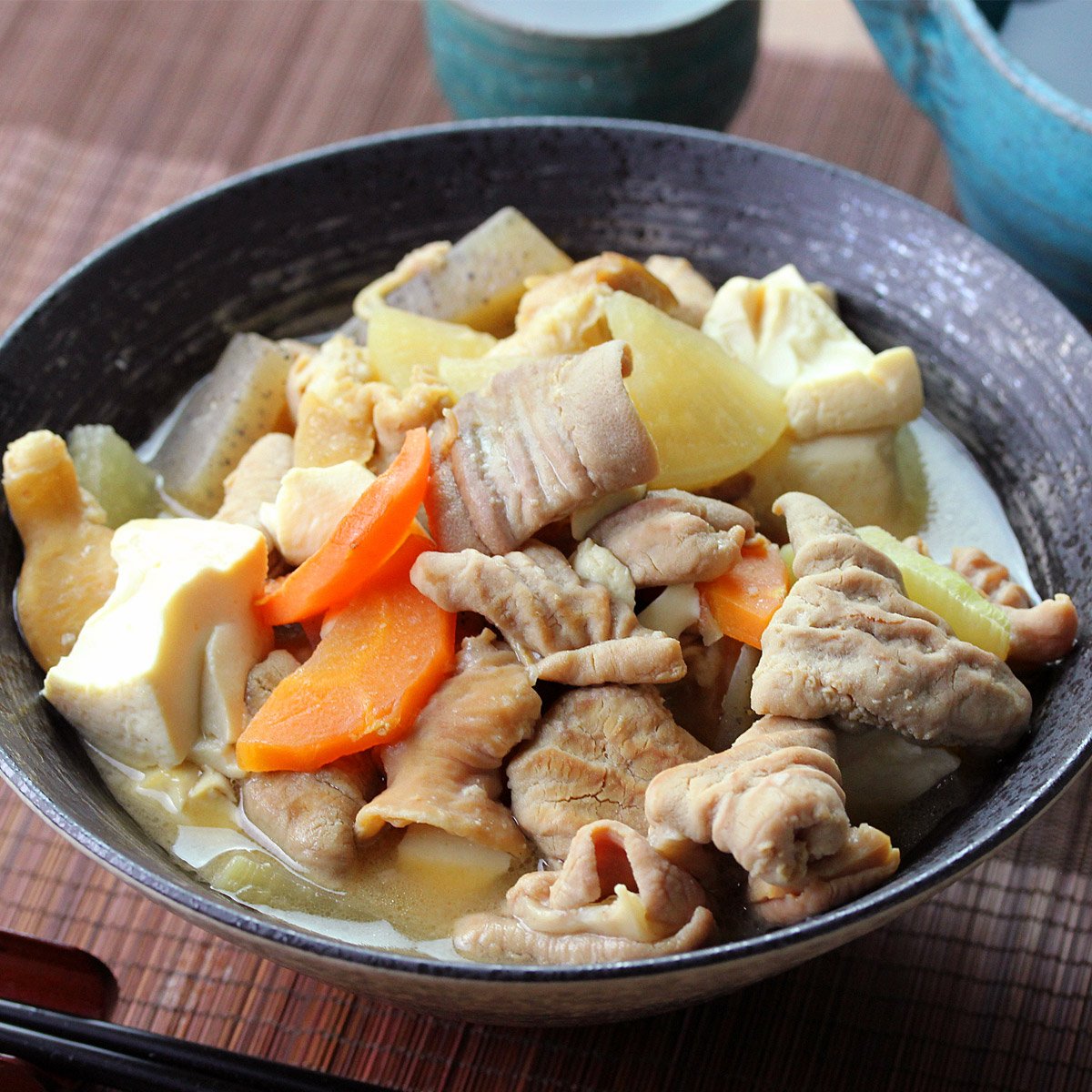 Amazon.co.jp: 水郷のとりやさん 豚もつ煮込み モツ煮 惣菜 国産 豚肉