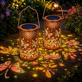 Pack of 2 Solar Garden Lanterns with Colourful Butterfly Projection Solar Lantern Butterfly Metal Garden Light IP65 Waterproof Decorative Outdoor Lighting for Patio Balcony Garden Pathway [Energy Class A]