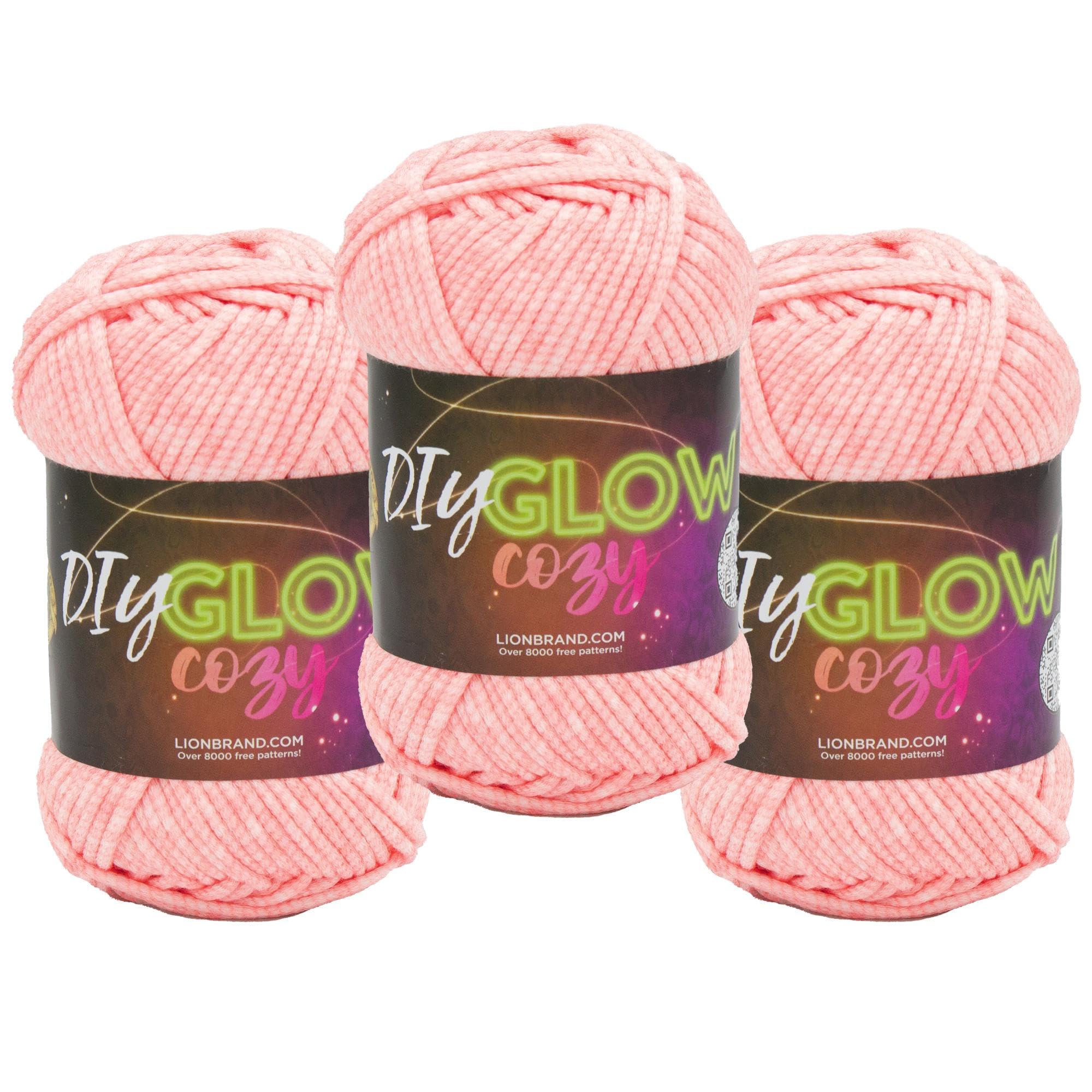 Amazon.com: Lion Brand Yarn DIY Glow Cozy, Glow in the Dark Yarn
