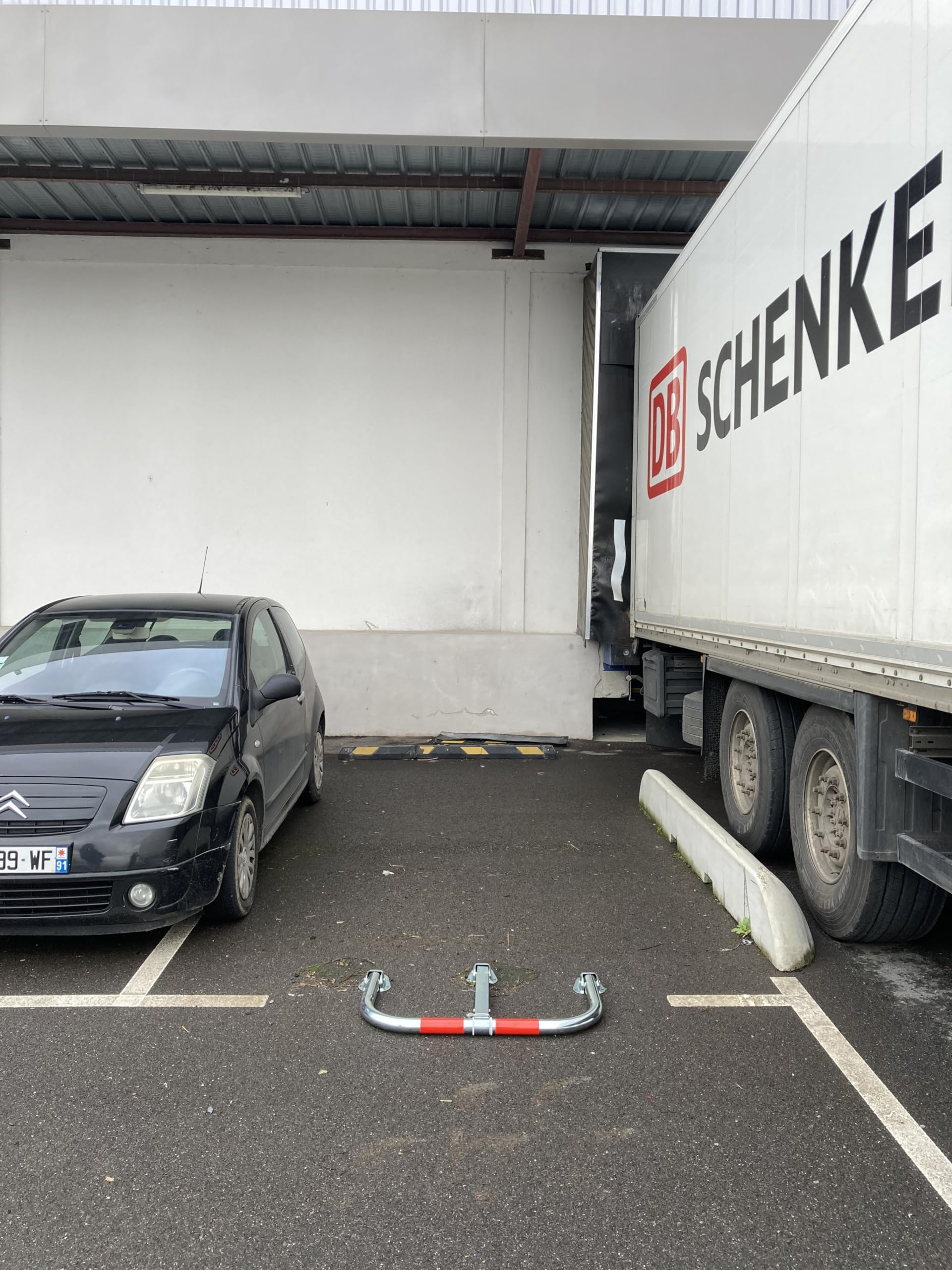 Arceau de parking avec serrure 2 clés