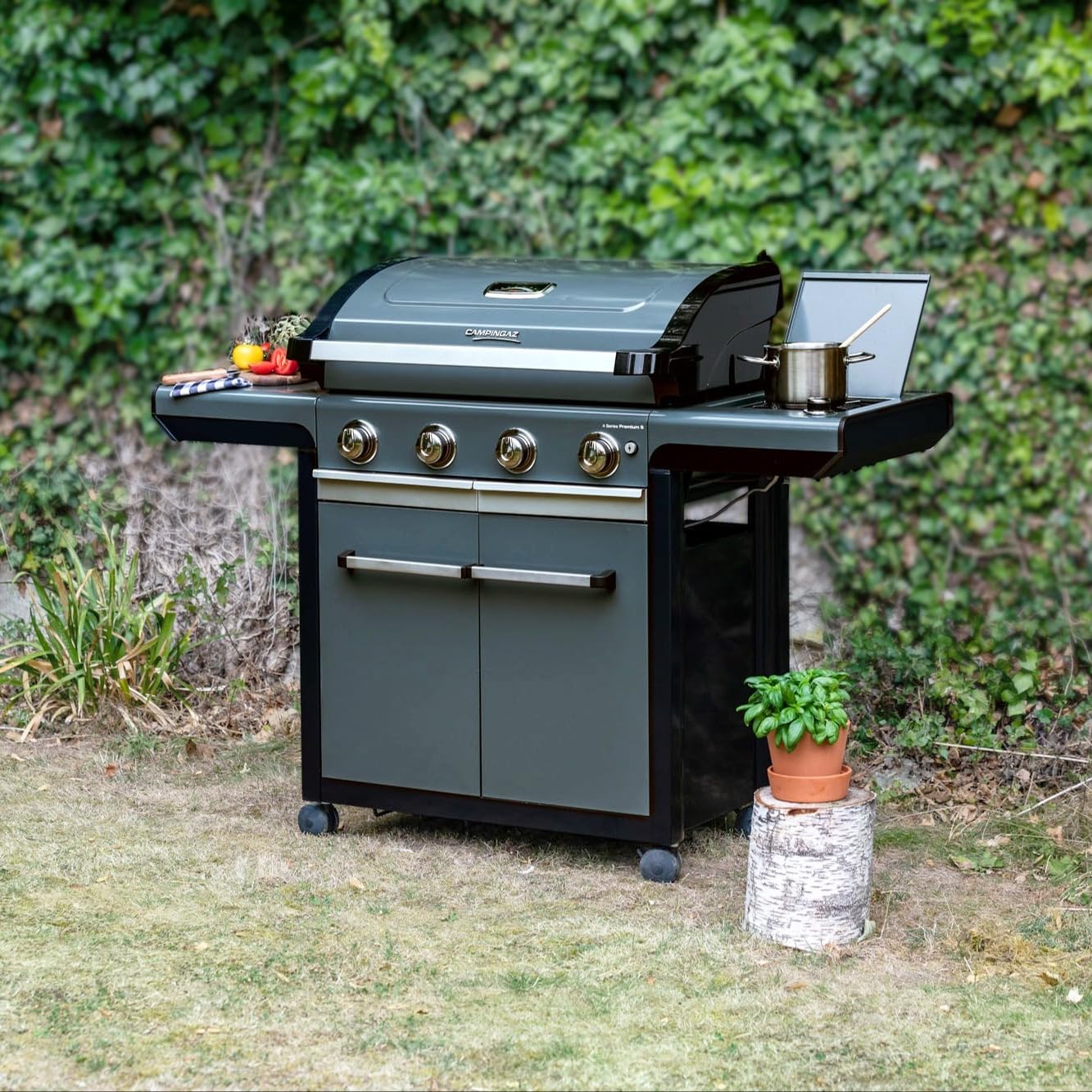 Barbecue à gaz Campingaz Premium 4S - Grill et Plancha